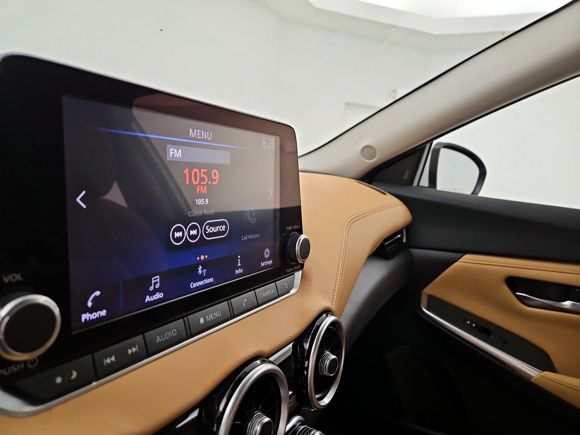Thumbnail: 2020 Nissan Sentra - 15