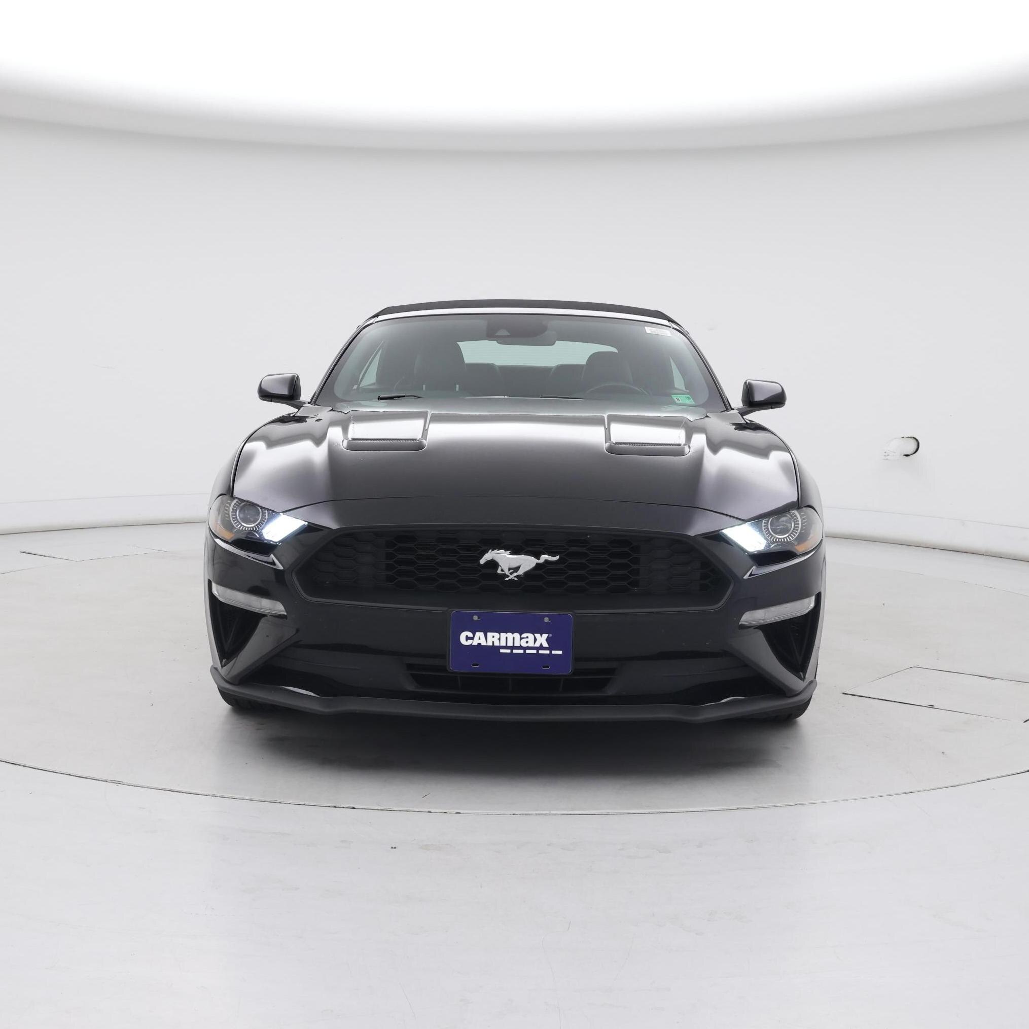 Thumbnail: 2022 Ford Mustang - 5