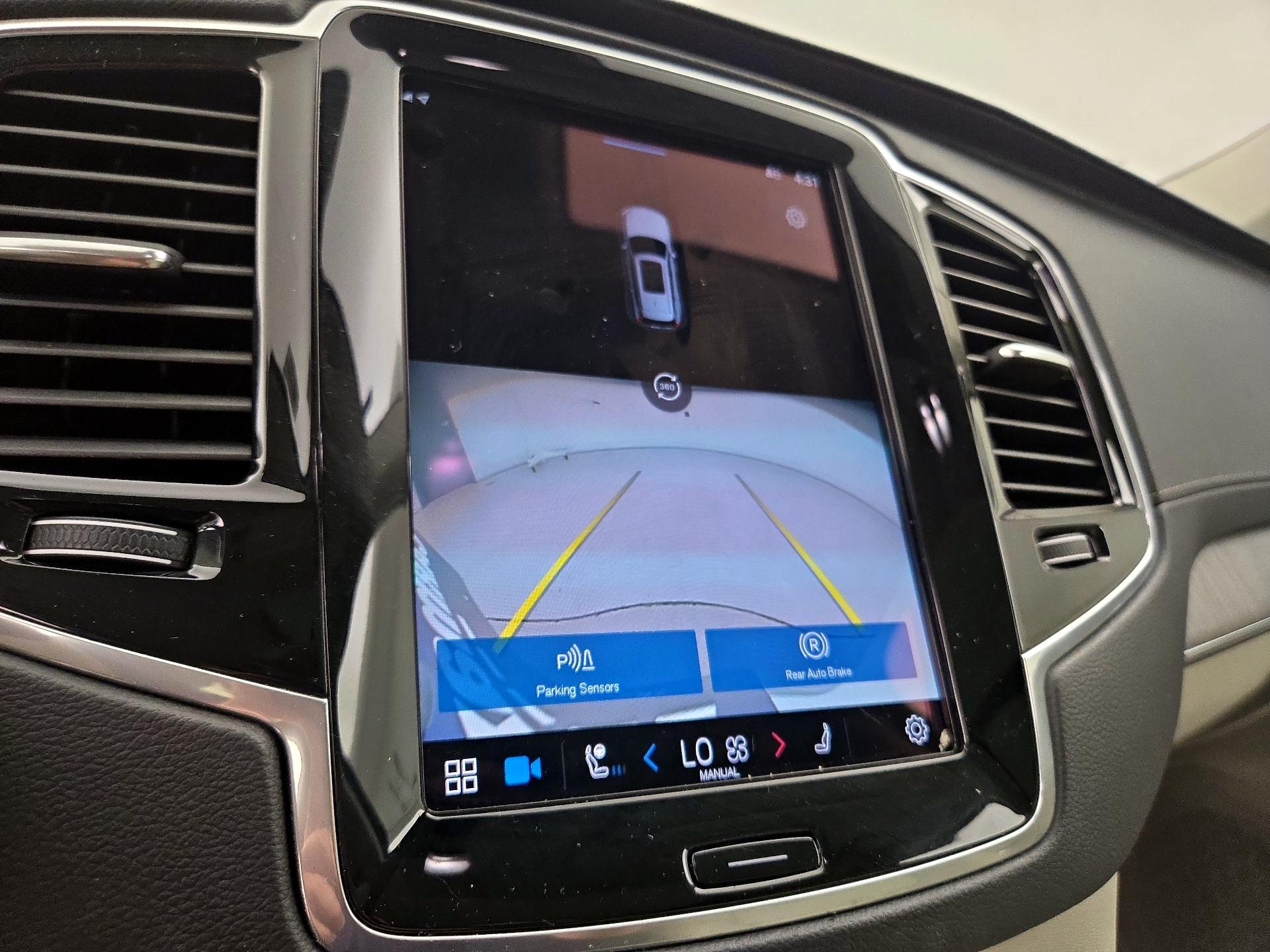 Thumbnail: 2023 Volvo XC90 - 14