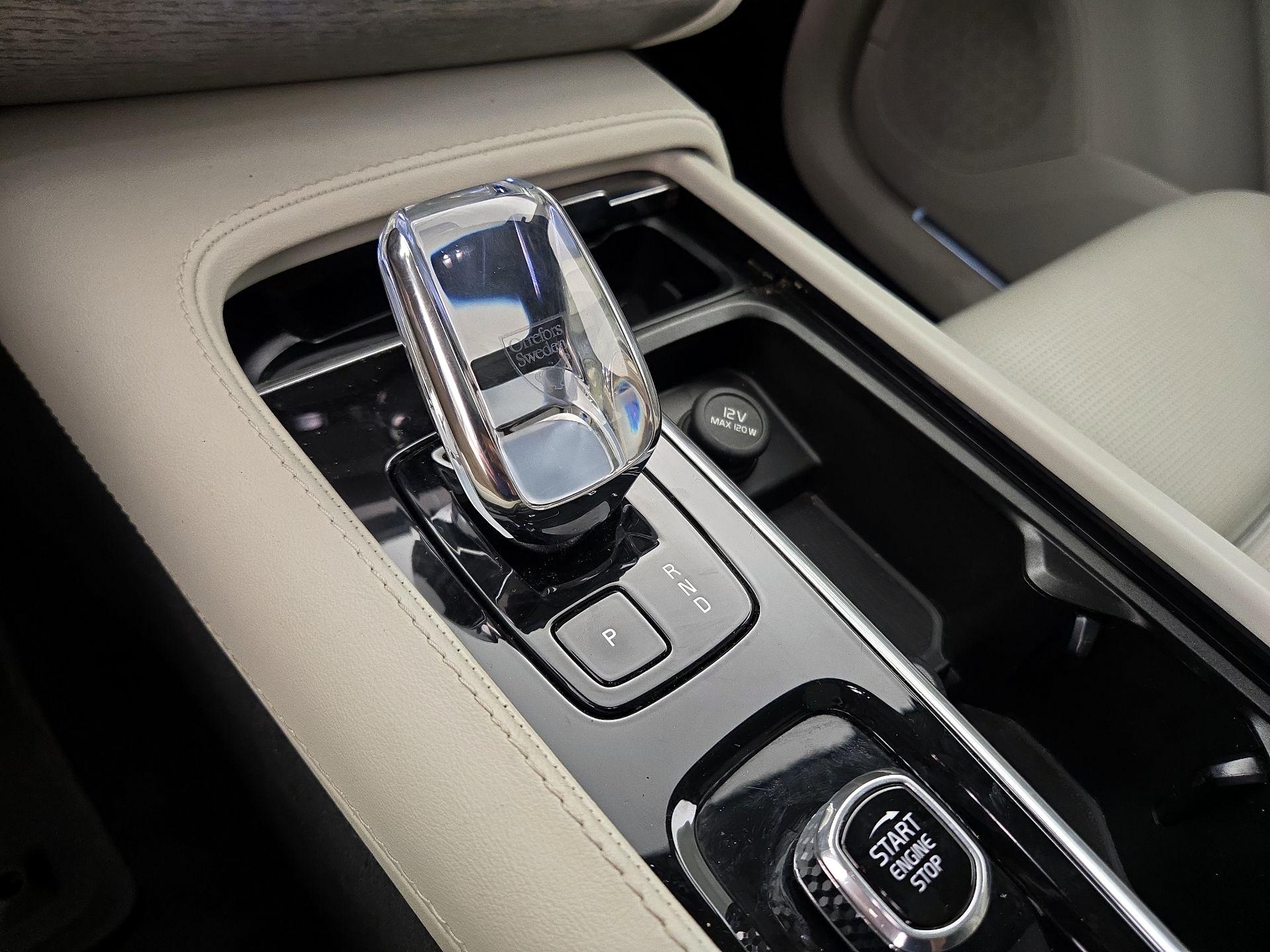 Thumbnail: 2023 Volvo XC90 - 17