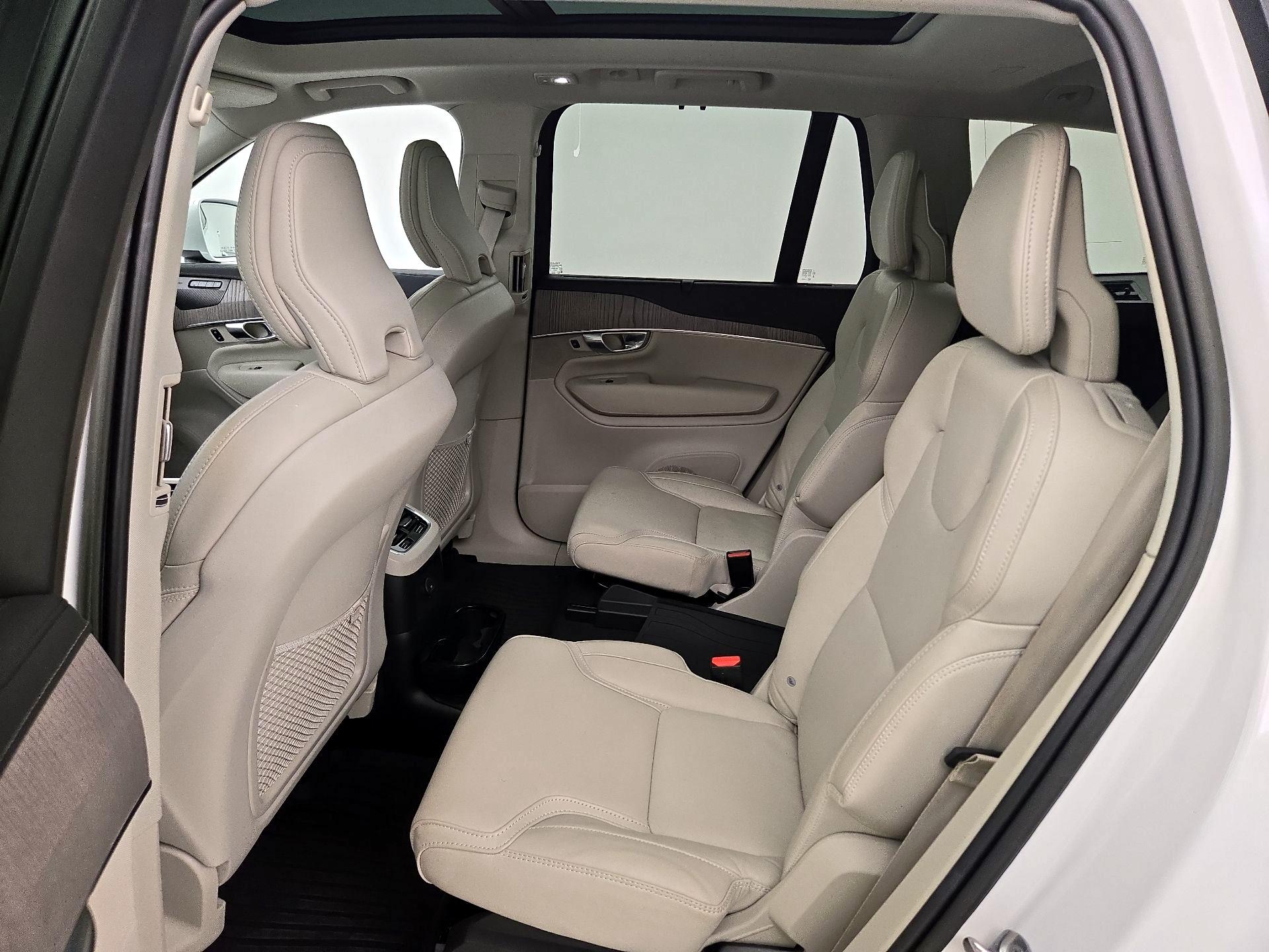 Thumbnail: 2023 Volvo XC90 - 20