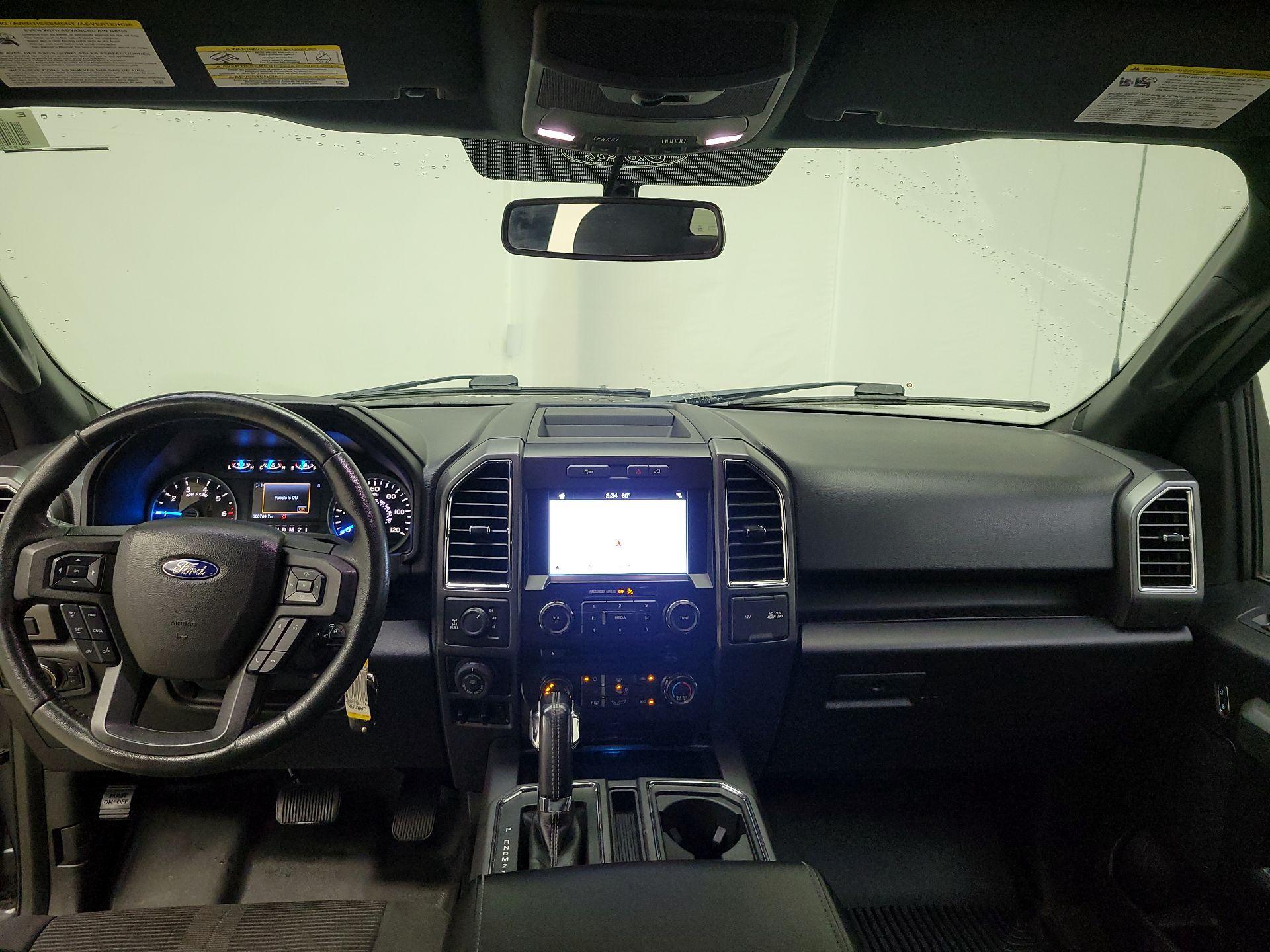 Thumbnail: 2017 Ford F-150 - 9