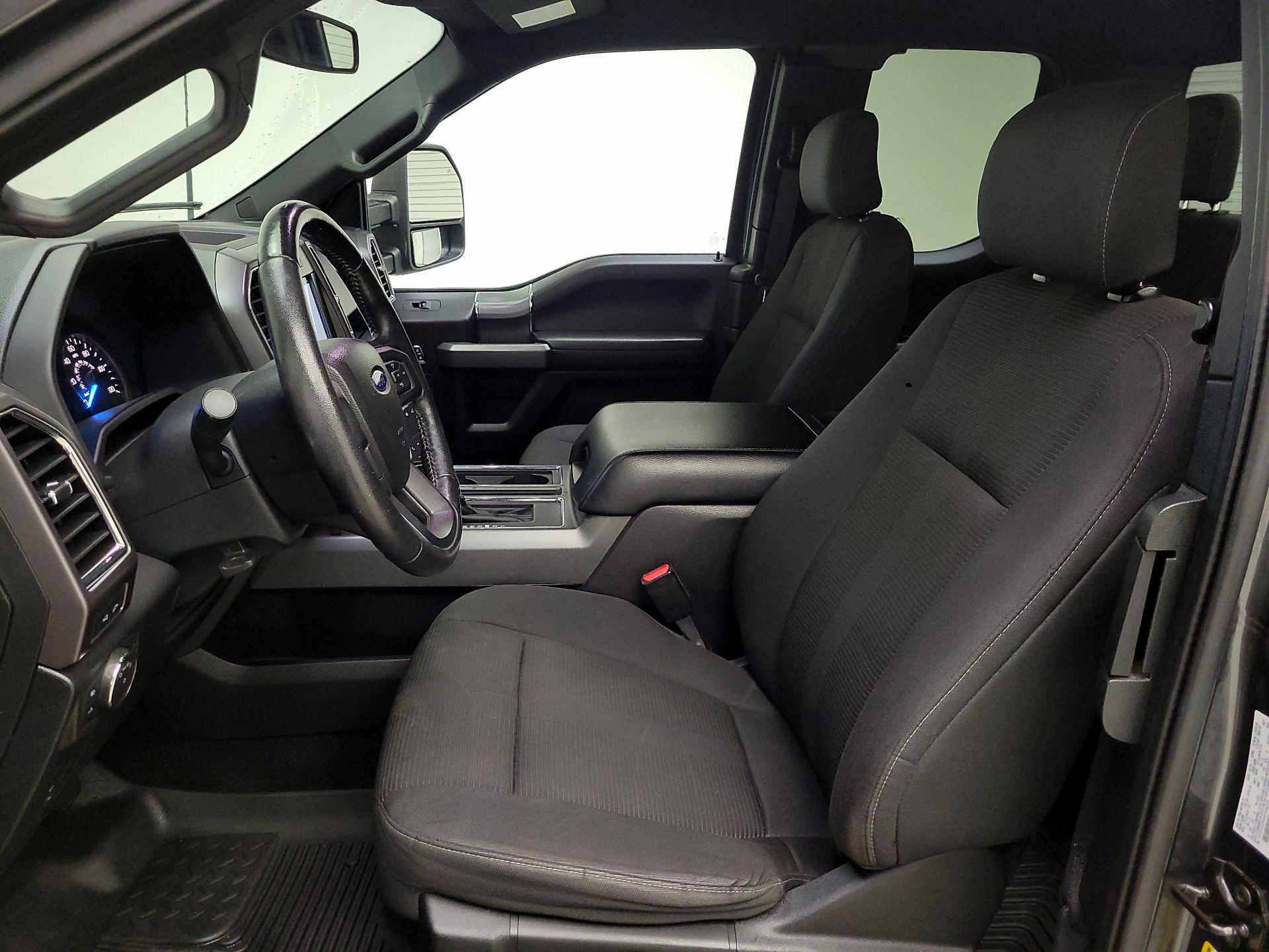 Thumbnail: 2017 Ford F-150 - 11