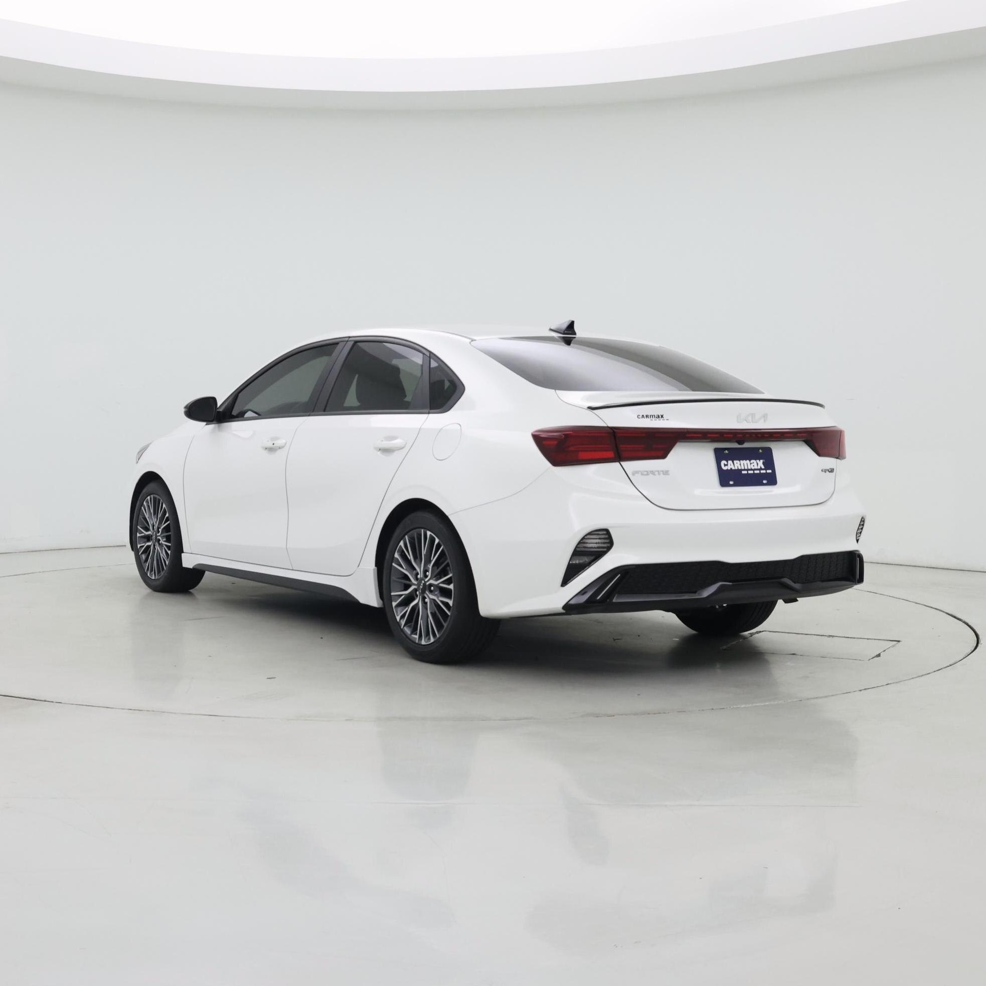 Thumbnail: 2023 Kia Forte - 2
