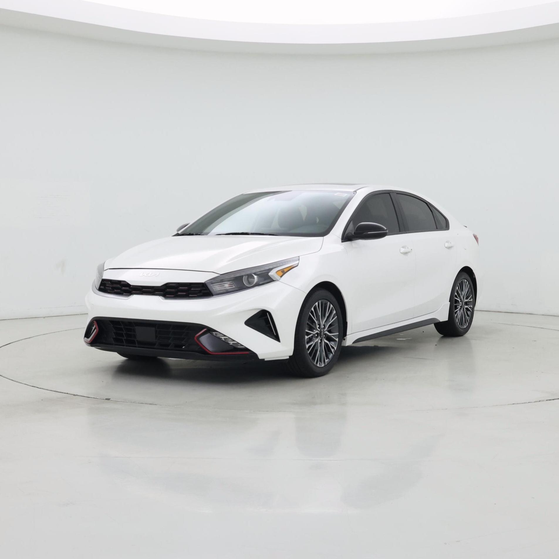 Thumbnail: 2023 Kia Forte - 4
