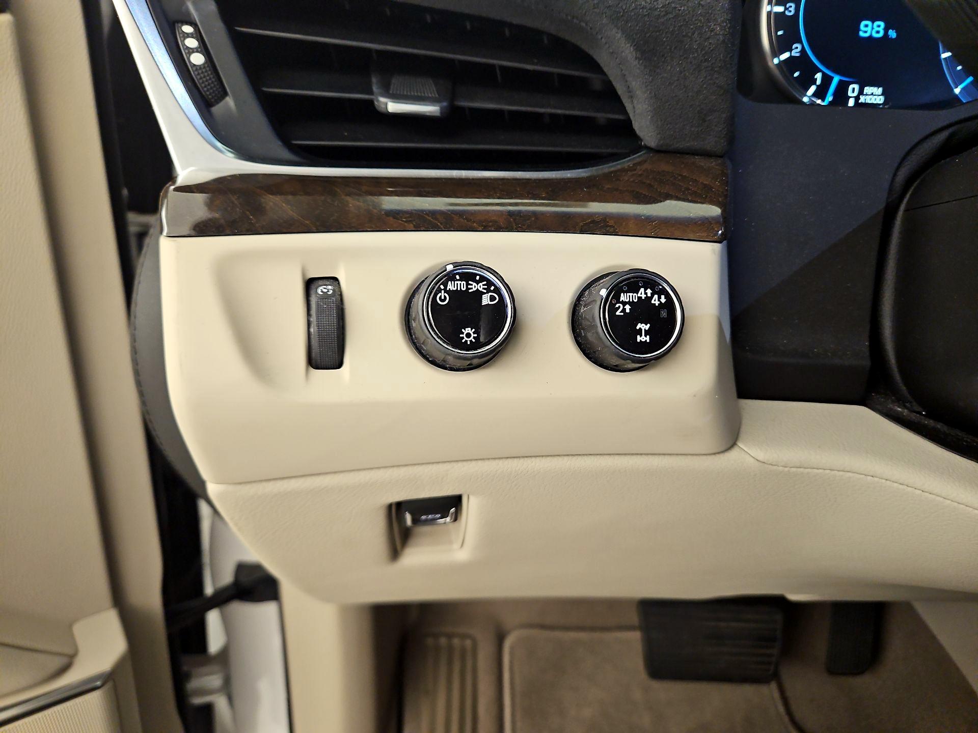 Thumbnail: 2018 Cadillac Escalade - 13