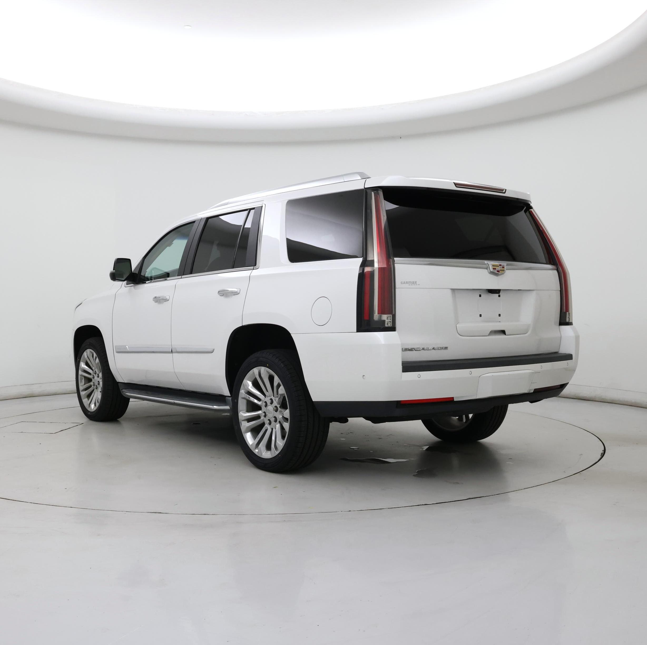 Thumbnail: 2018 Cadillac Escalade - 2