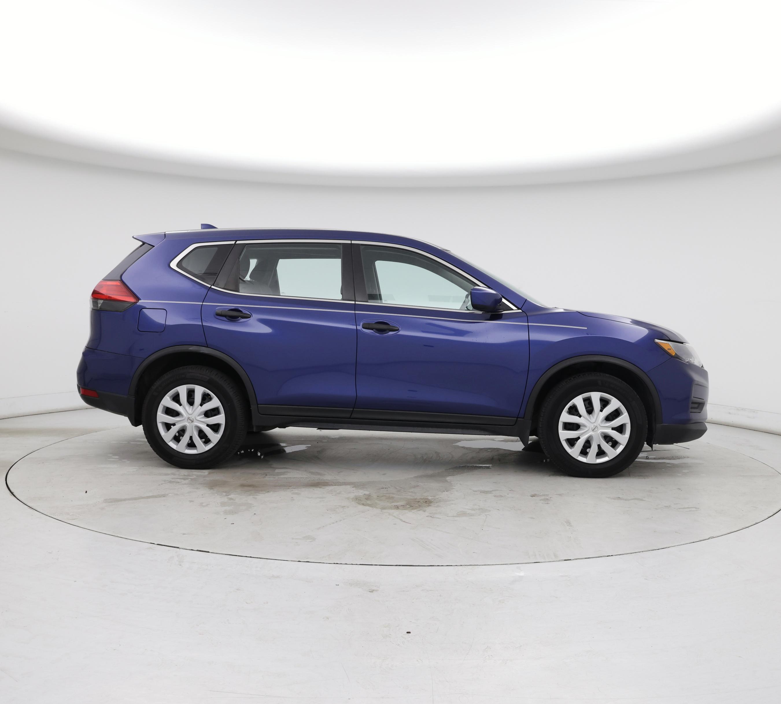 Thumbnail: 2017 Nissan Rogue - 7