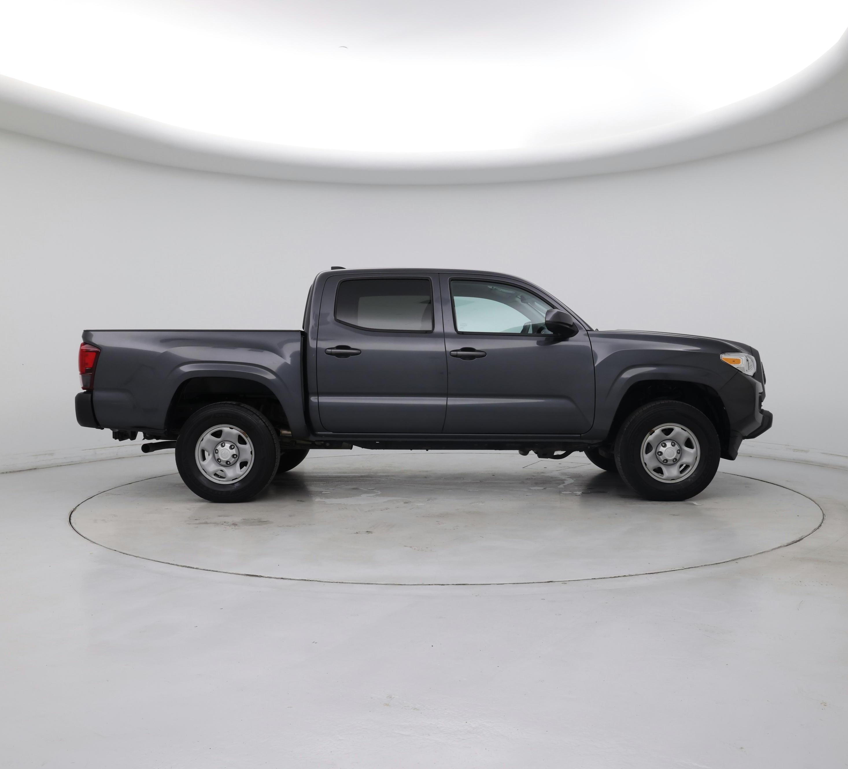 Thumbnail: 2022 Toyota Tacoma - 7