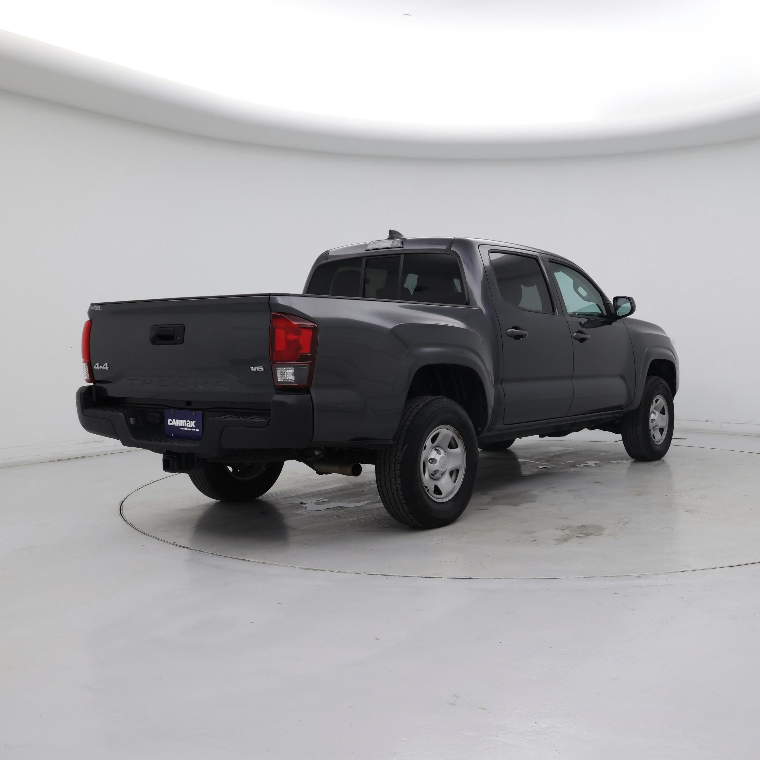 Thumbnail: 2022 Toyota Tacoma - 8