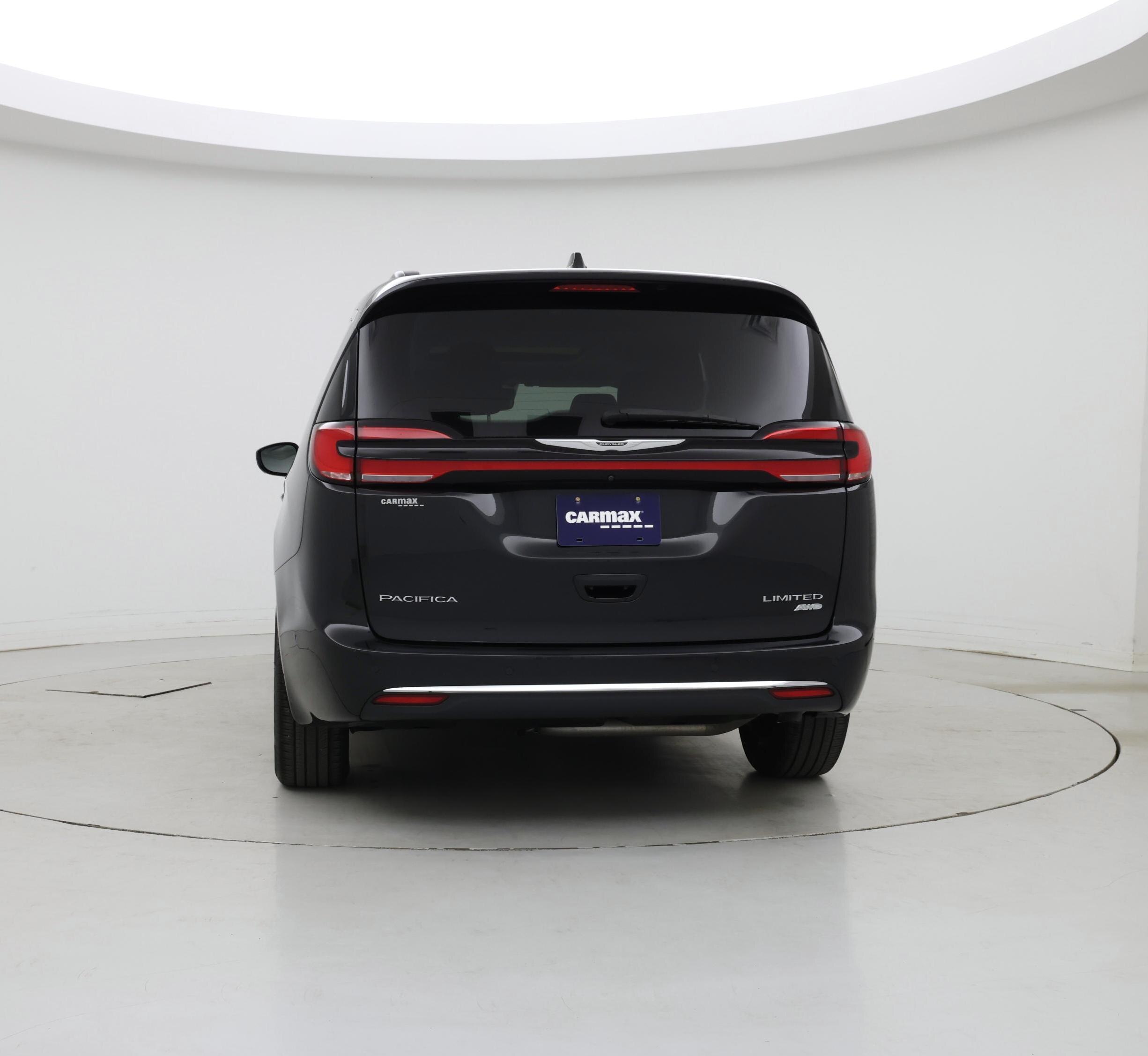 Thumbnail: 2022 Chrysler Pacifica - 6