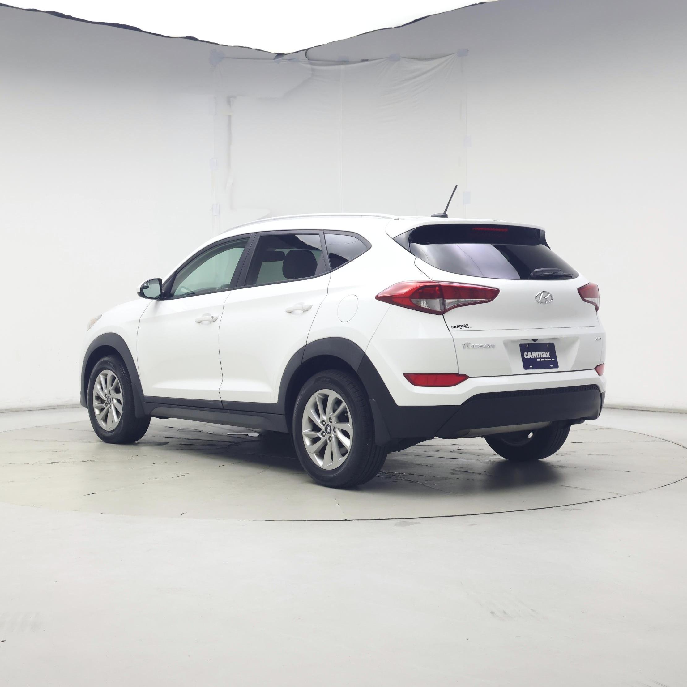 Thumbnail: 2016 Hyundai Tucson - 2