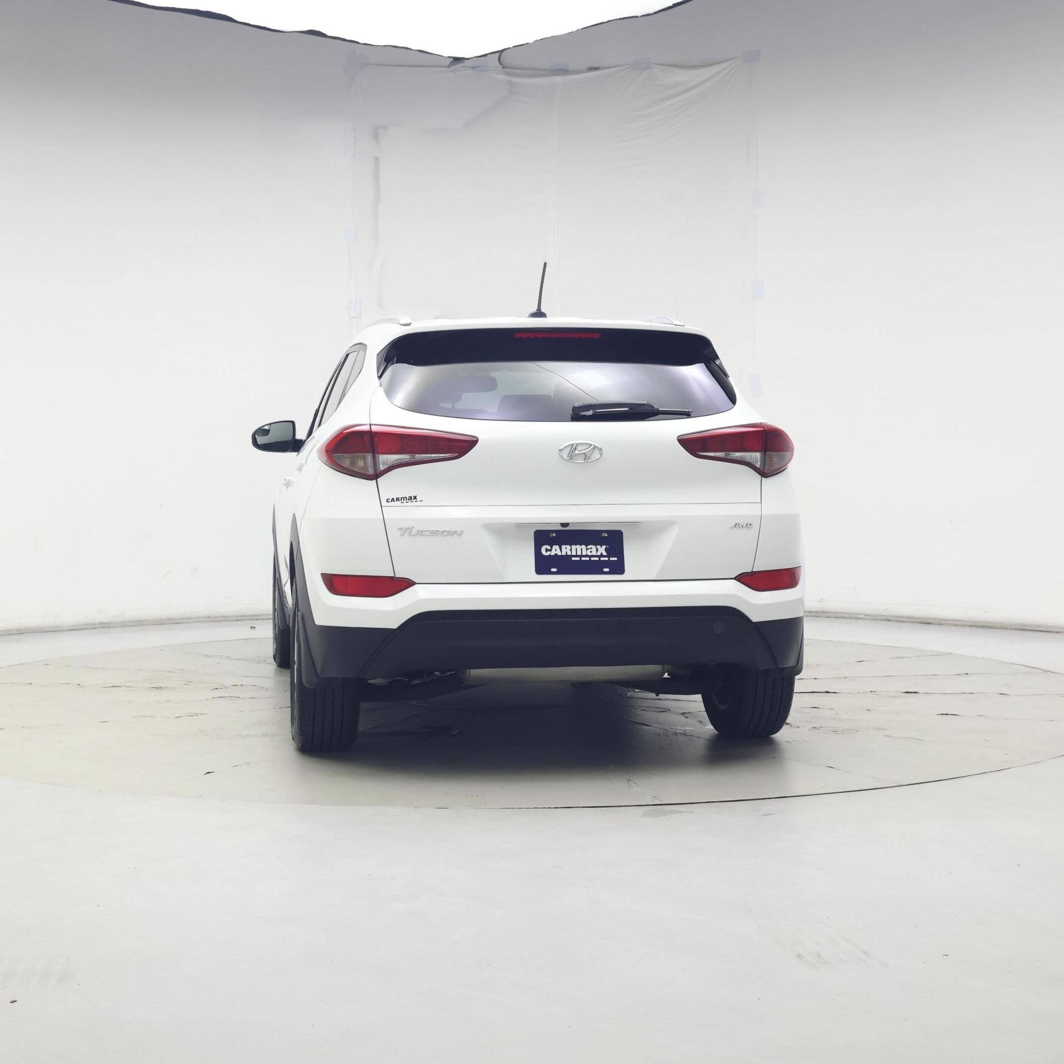 Thumbnail: 2016 Hyundai Tucson - 6