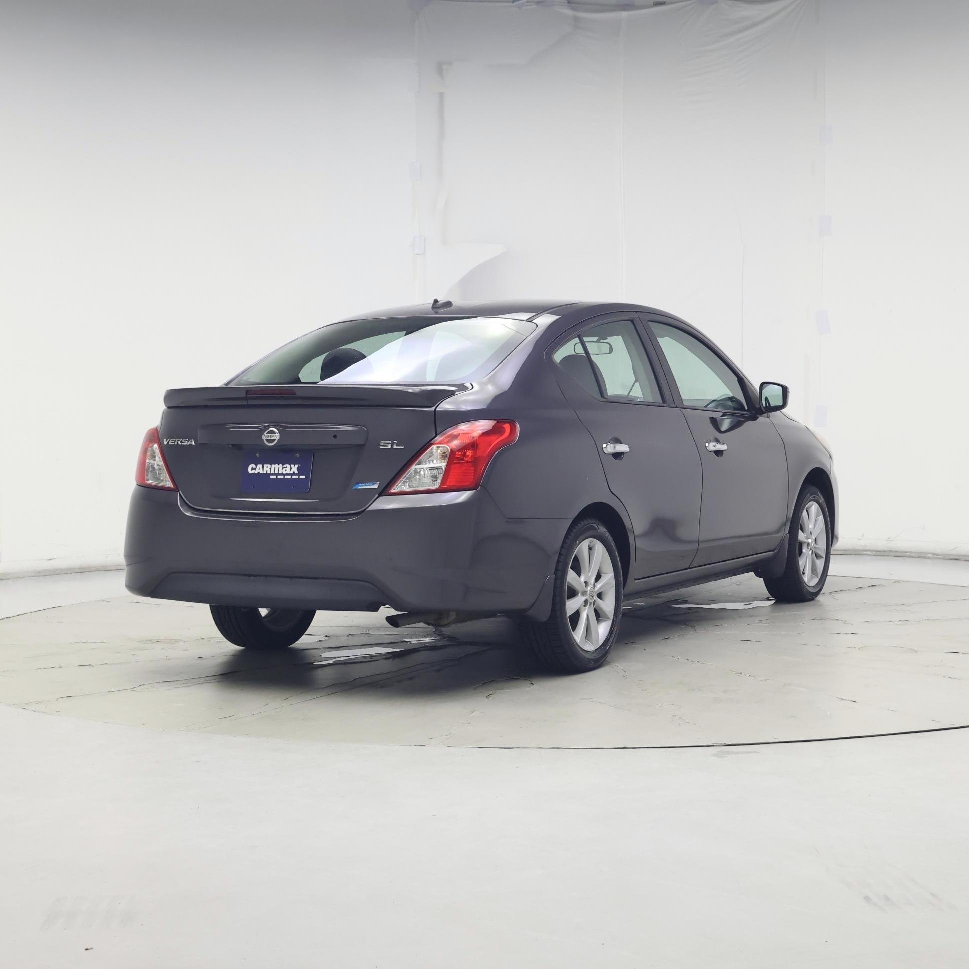 Thumbnail: 2015 Nissan Versa - 8