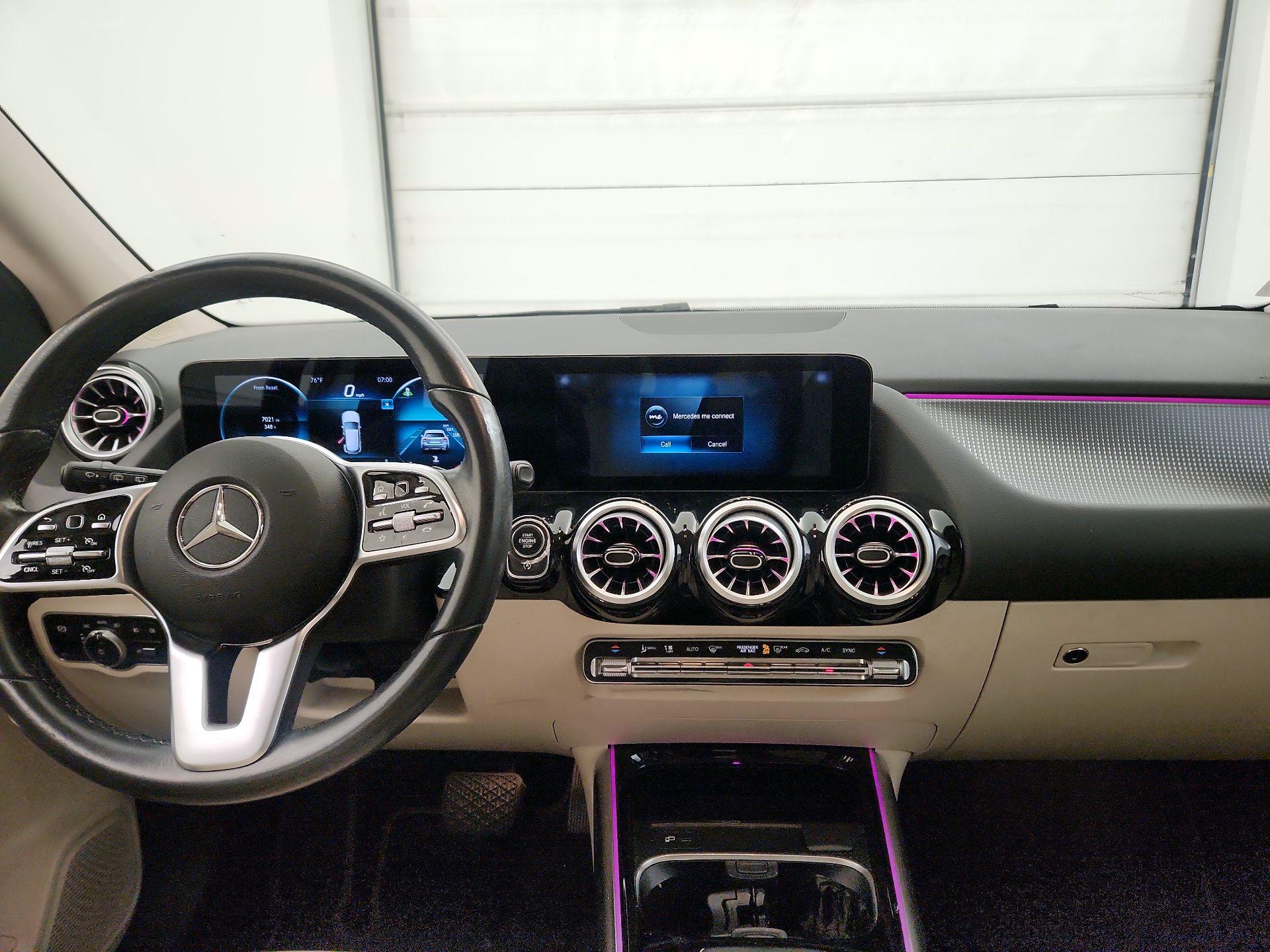 Thumbnail: 2022 Mercedes-Benz GLA - 9
