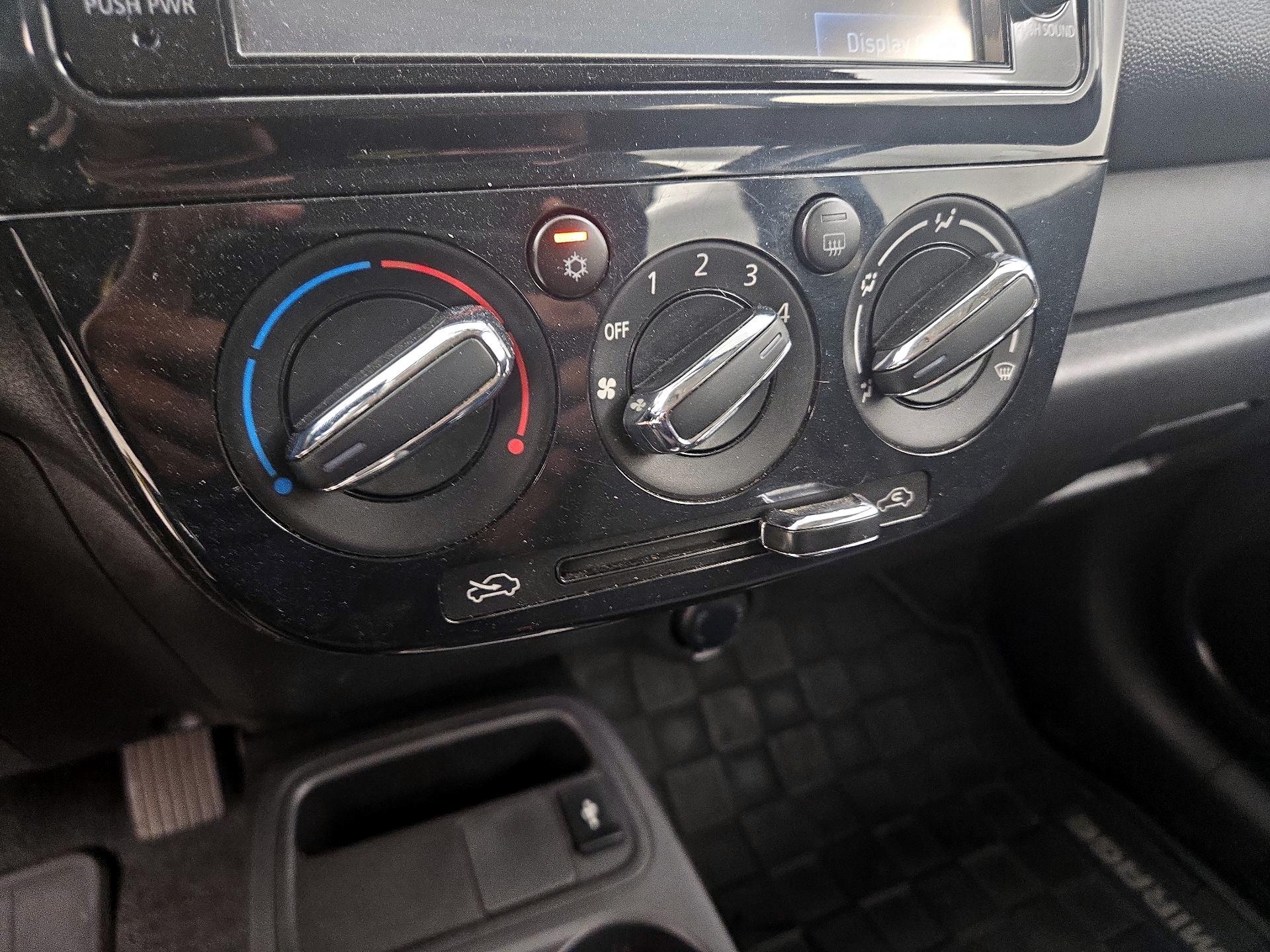 Thumbnail: 2018 Mitsubishi Mirage - 16