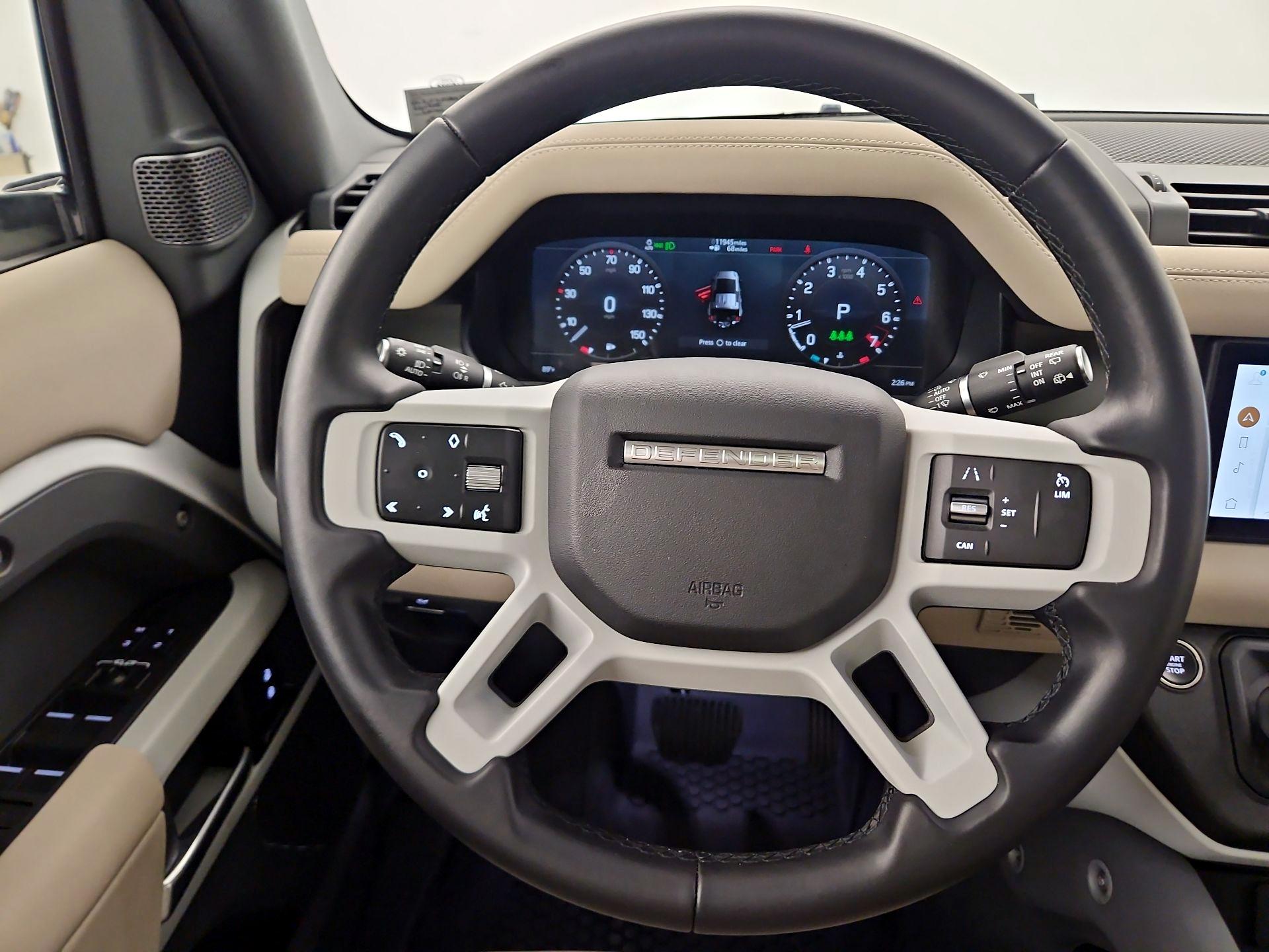 Thumbnail: 2023 Land Rover Defender - 10