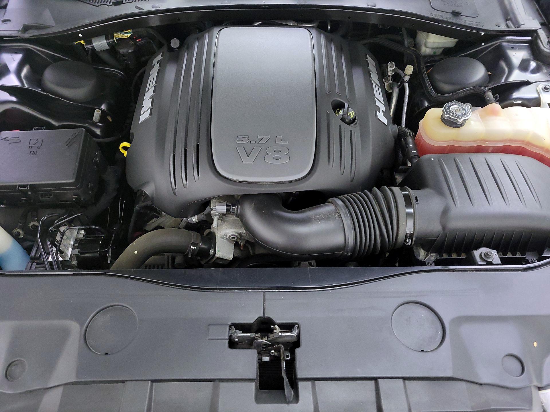 Thumbnail: 2014 Dodge Charger - 20