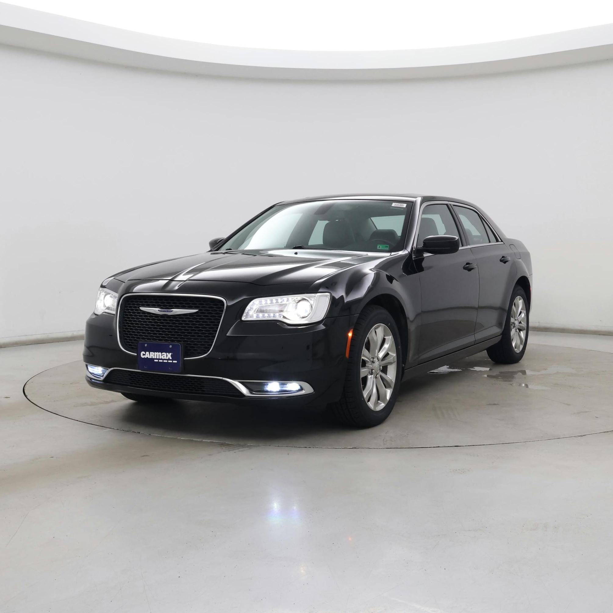 Thumbnail: 2019 Chrysler 300 - 4
