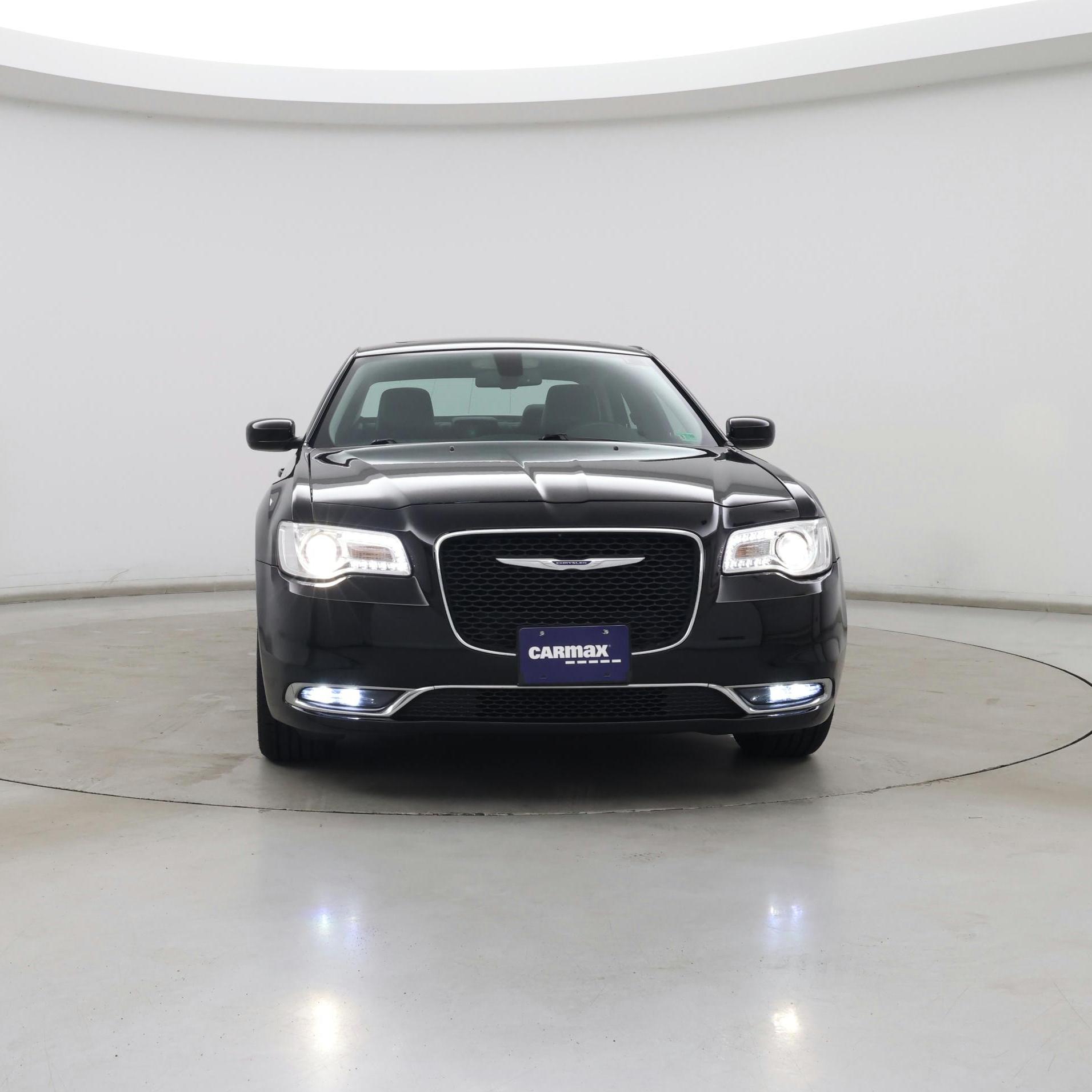Thumbnail: 2019 Chrysler 300 - 5