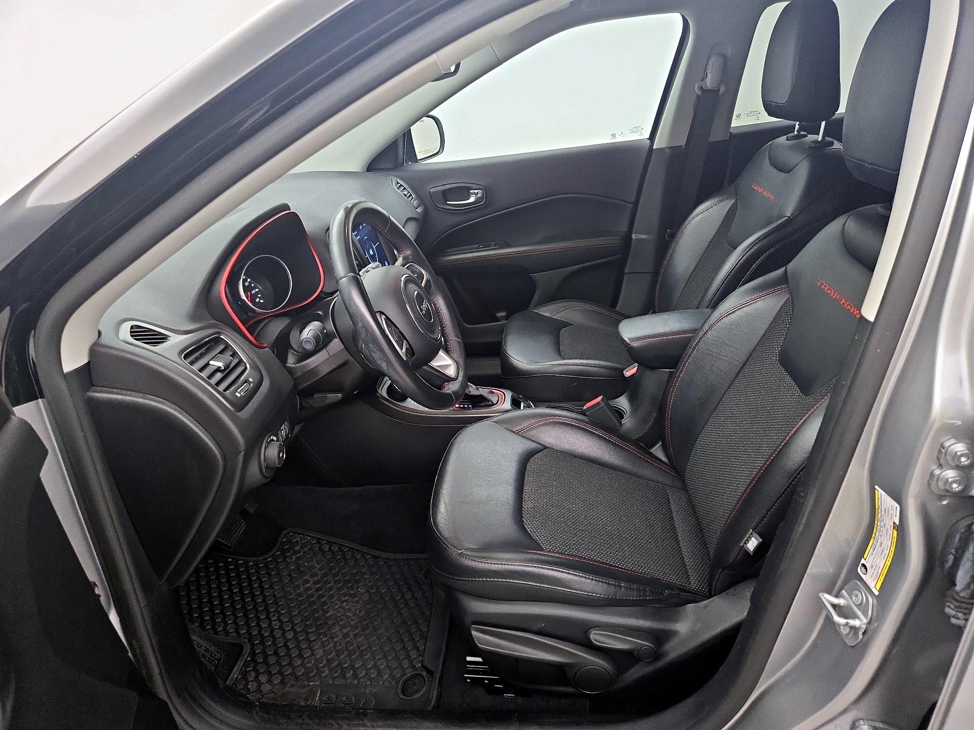 Thumbnail: 2019 Jeep Compass - 11