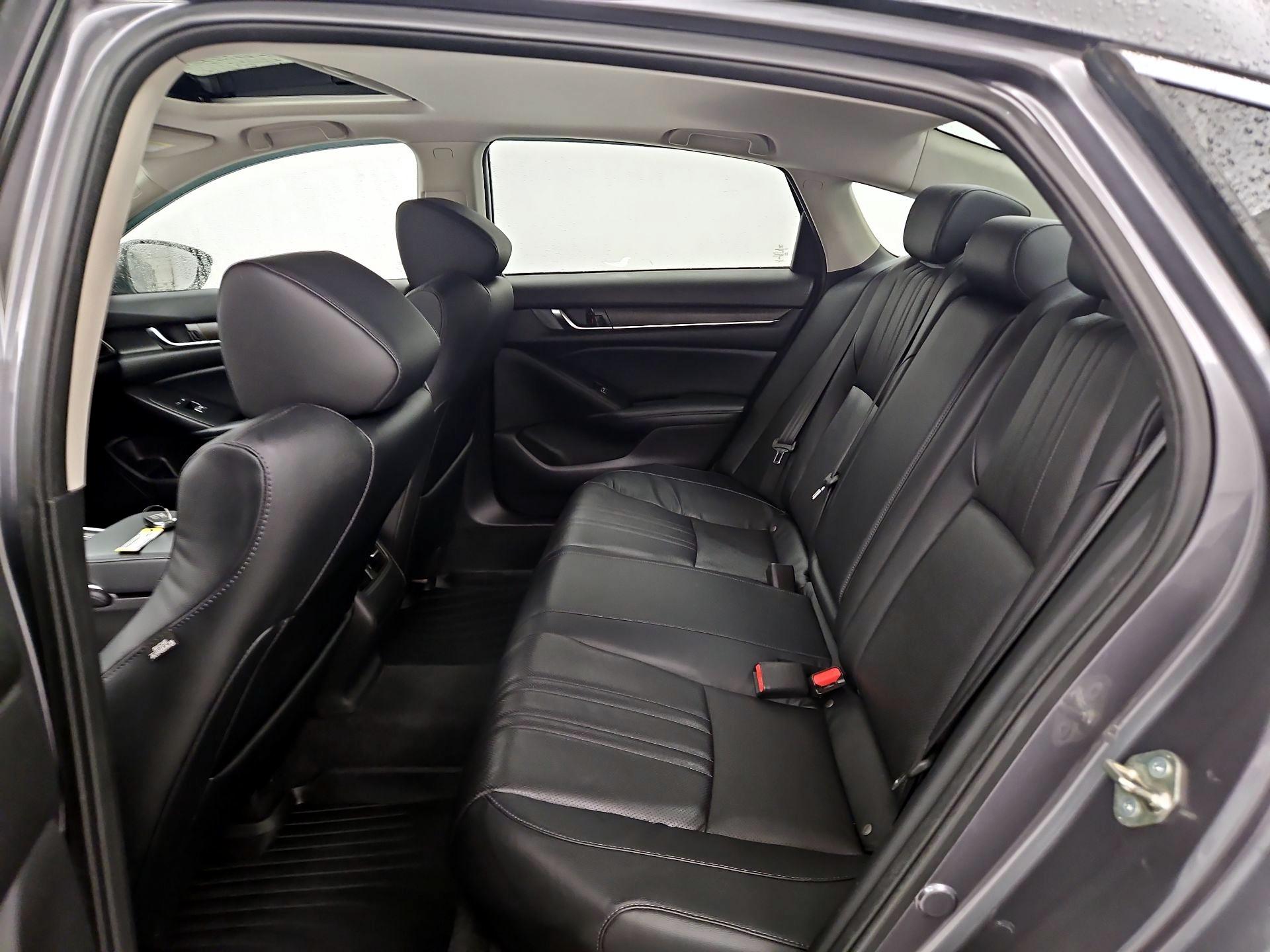 Thumbnail: 2018 Honda Accord - 20
