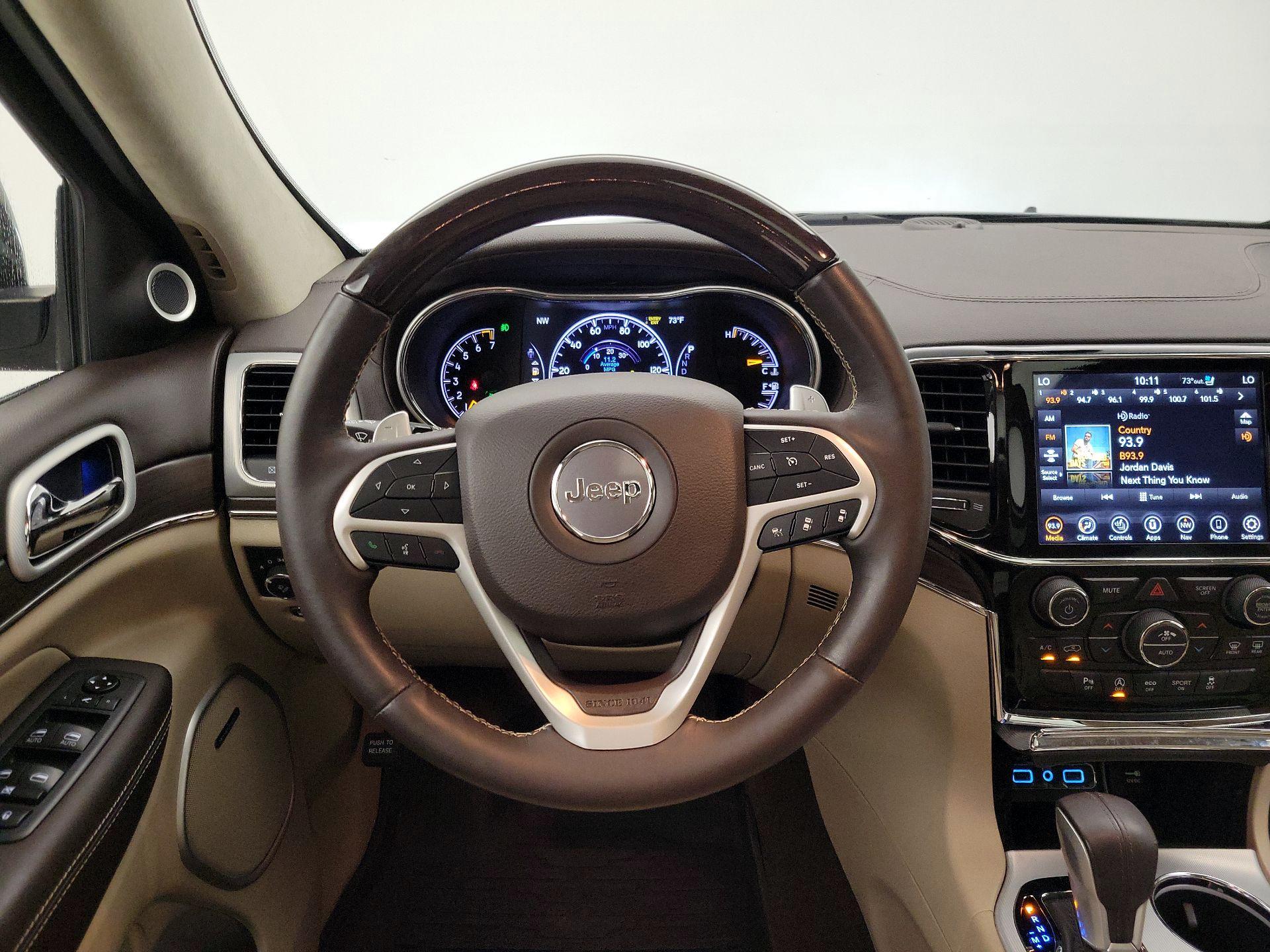 Thumbnail: 2020 Jeep Grand Cherokee - 10