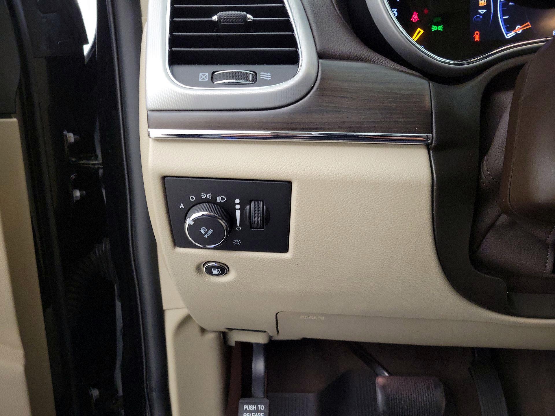 Thumbnail: 2020 Jeep Grand Cherokee - 13