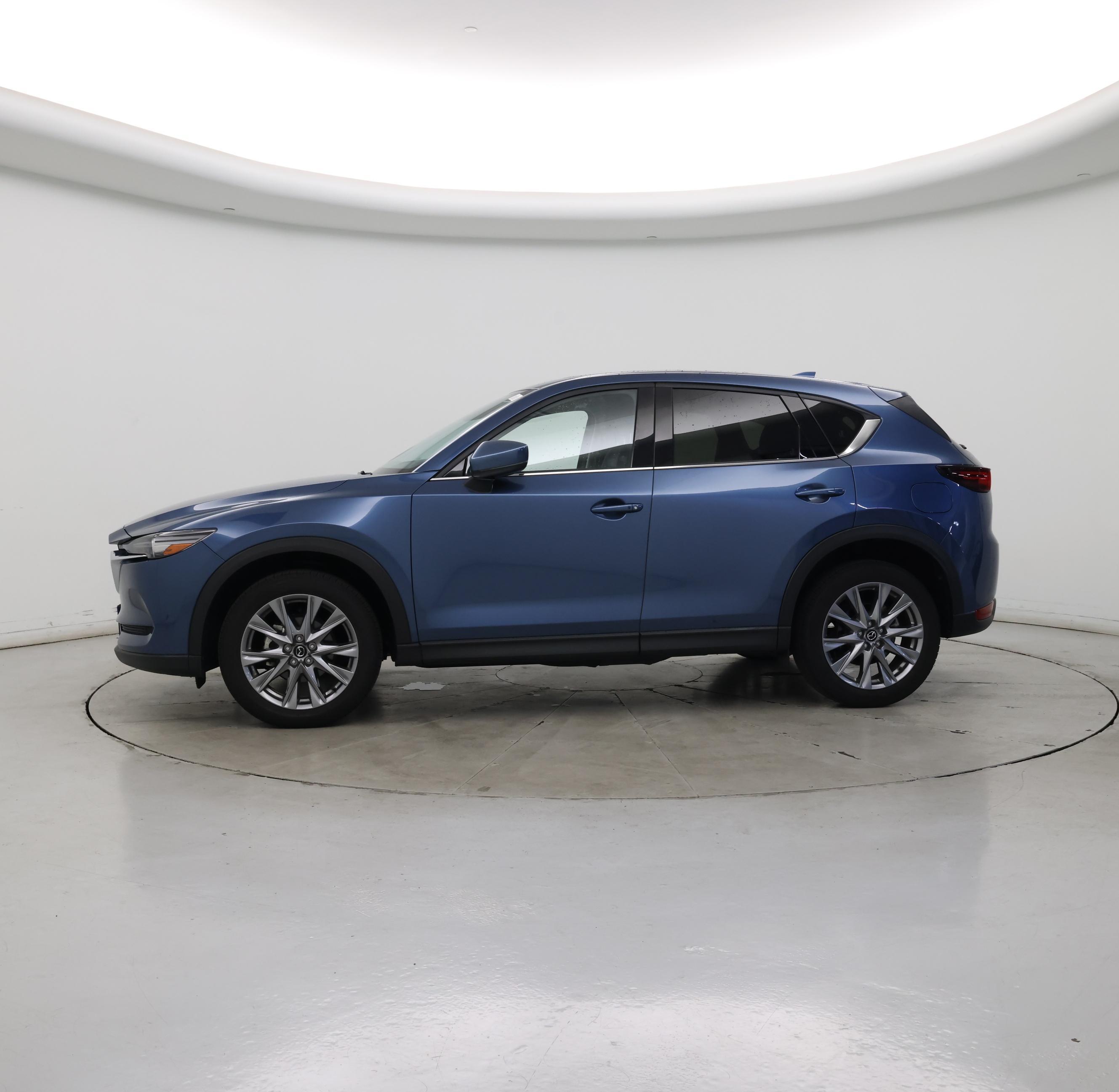 Thumbnail: 2021 Mazda CX-5 - 3