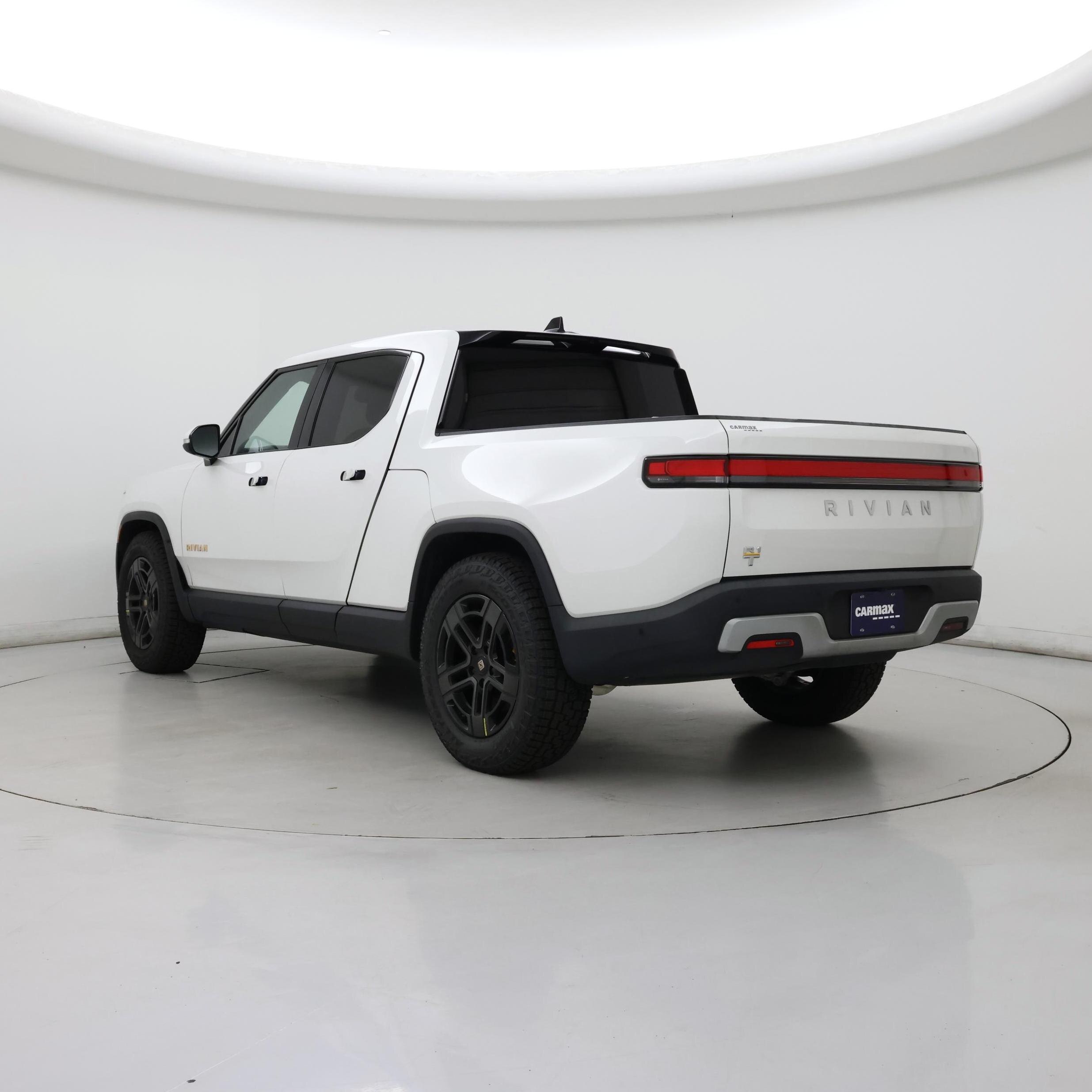 Thumbnail: 2022 Rivian R1T - 2