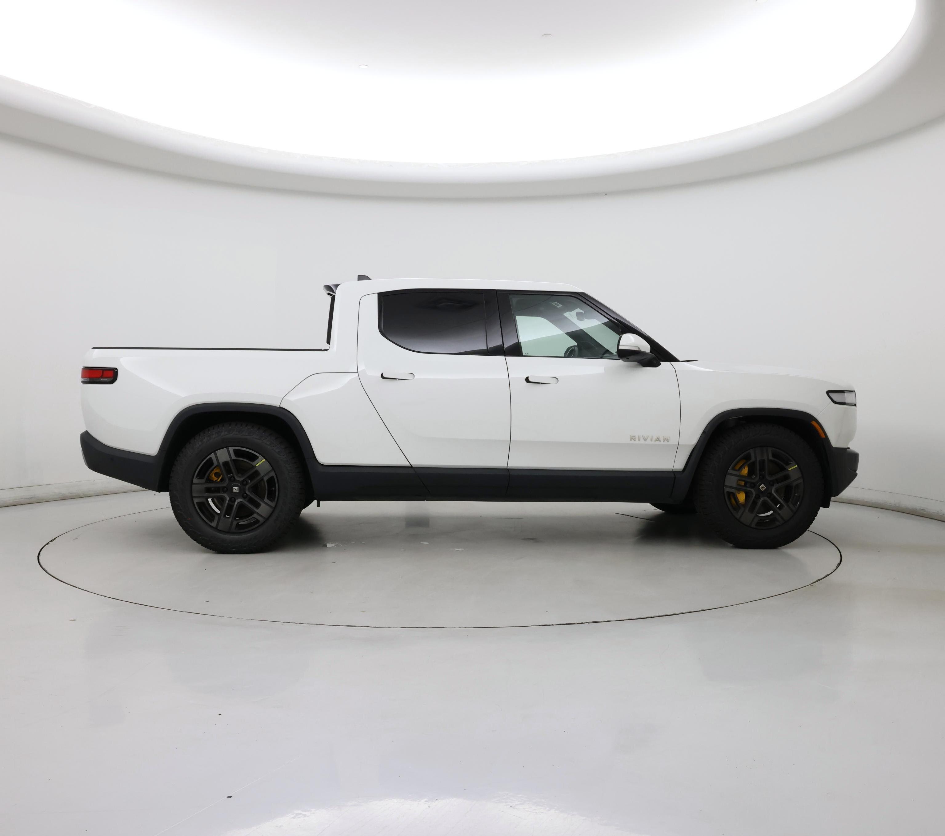 Thumbnail: 2022 Rivian R1T - 7