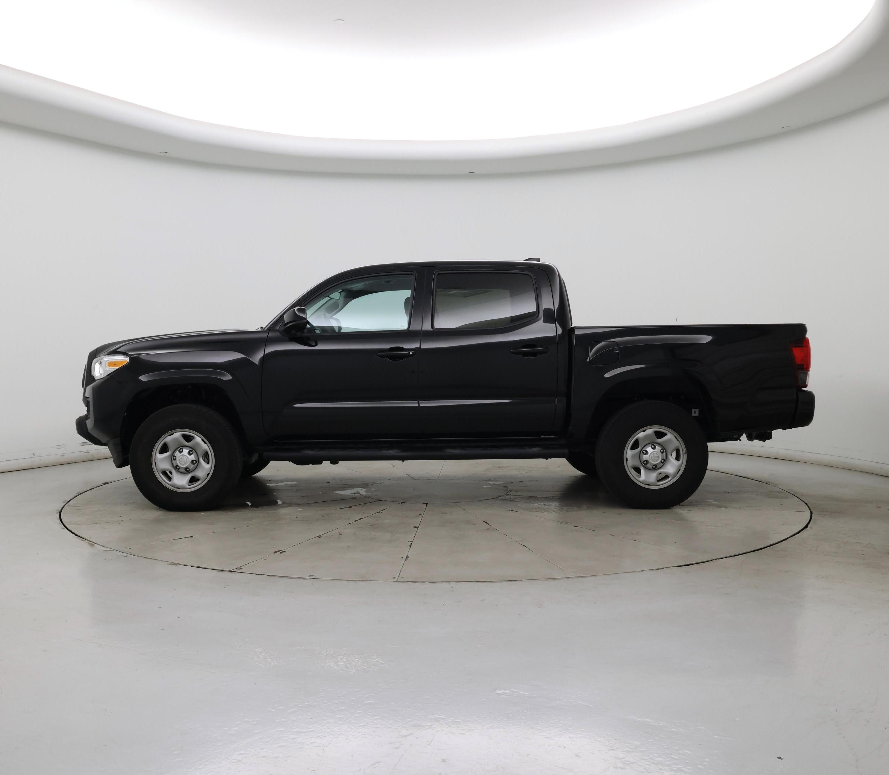 Thumbnail: 2022 Toyota Tacoma - 3