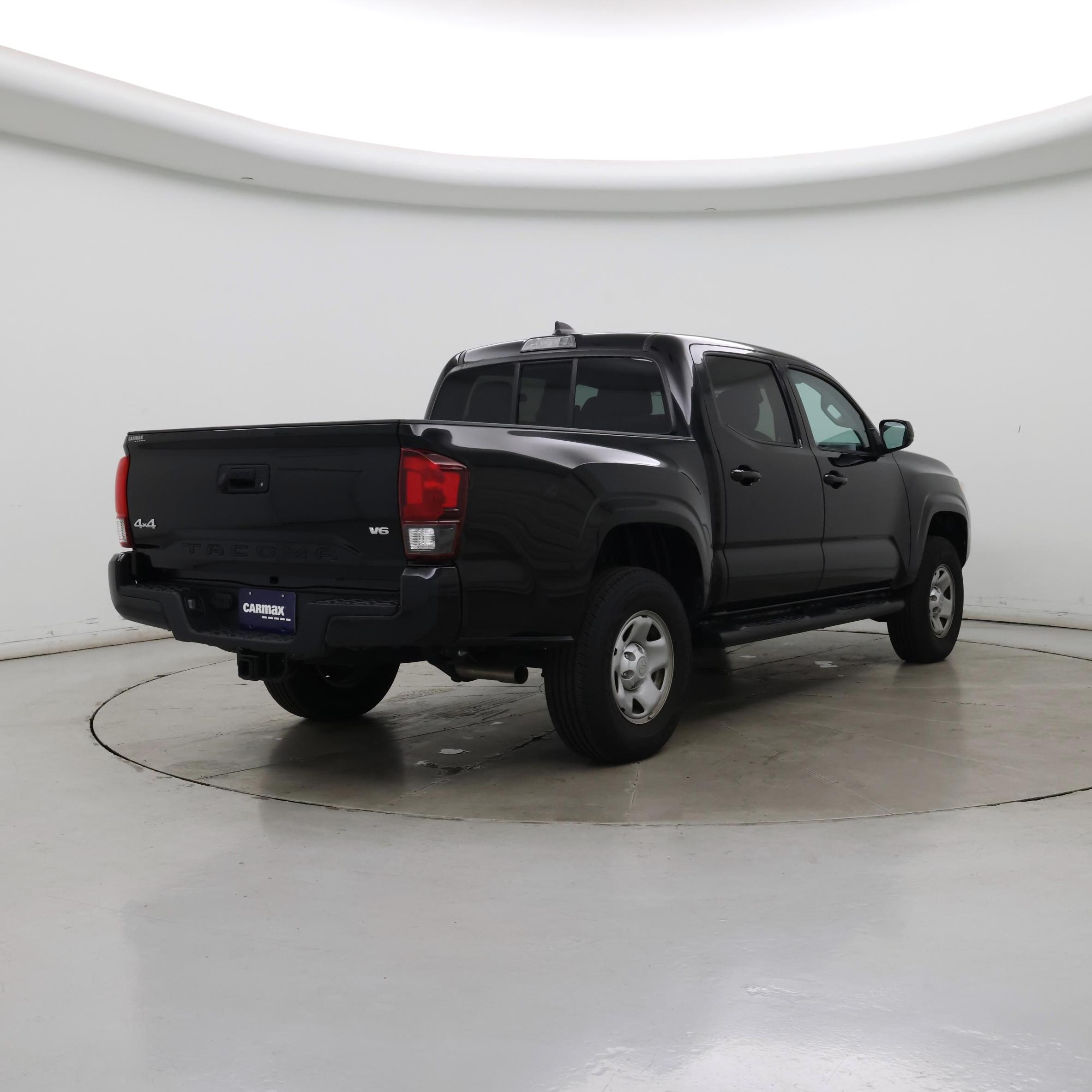 Thumbnail: 2022 Toyota Tacoma - 8