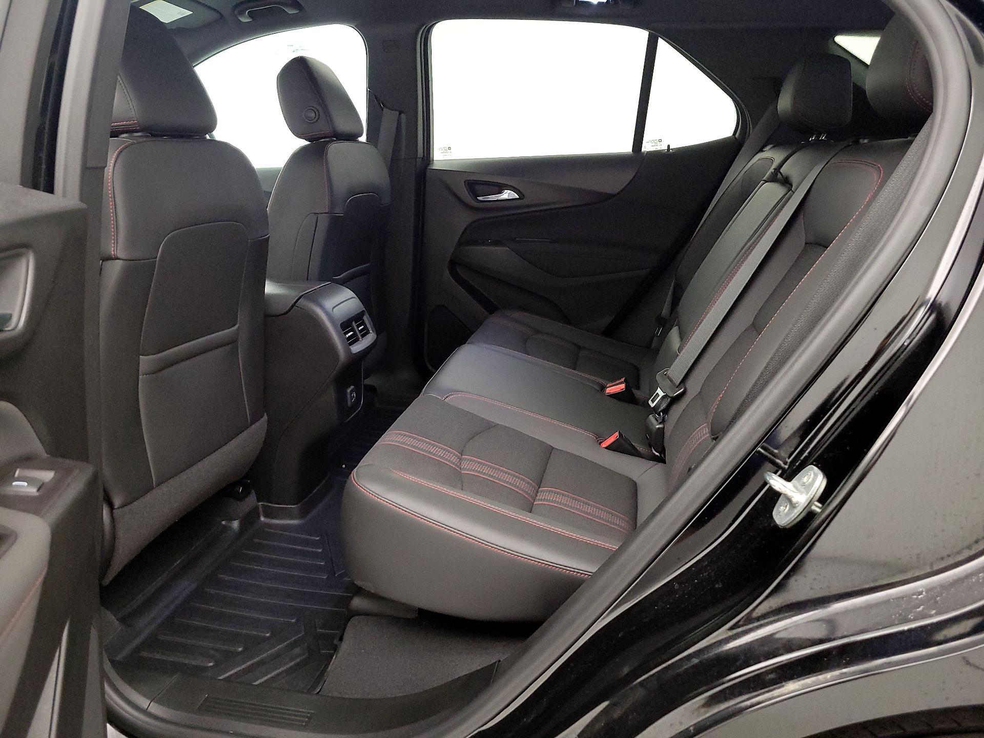 Thumbnail: 2022 Chevrolet Equinox - 20