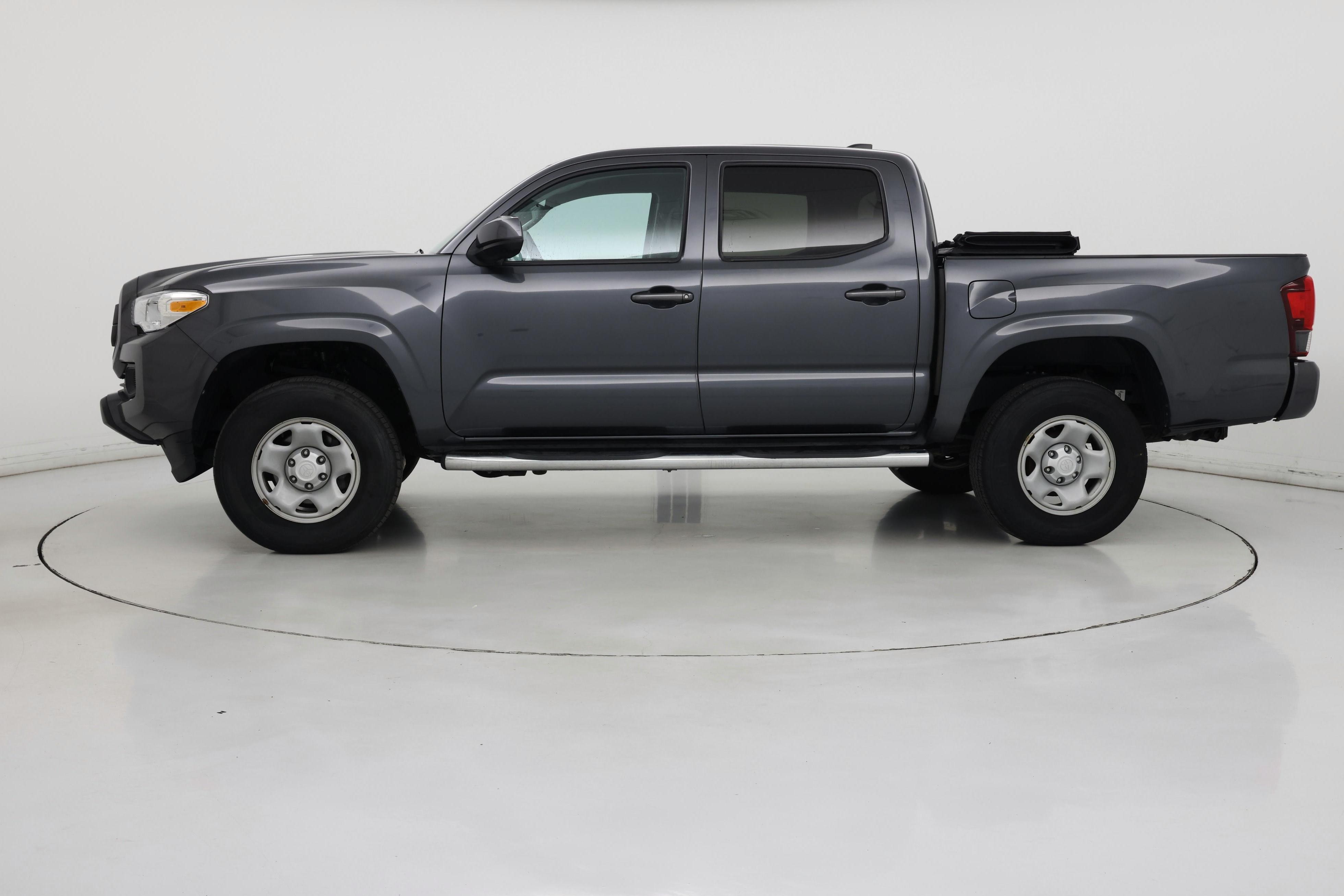 Thumbnail: 2022 Toyota Tacoma - 3
