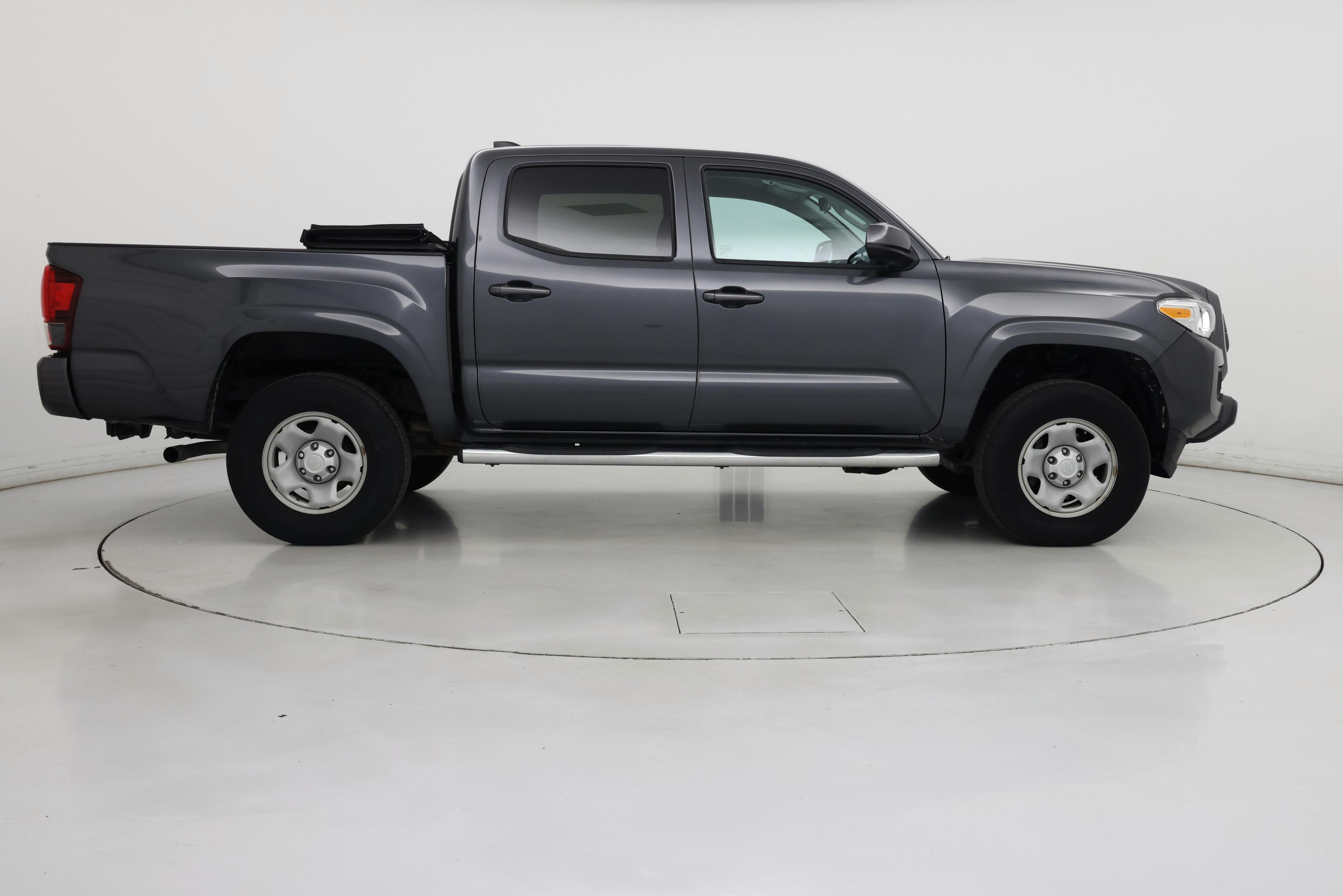 Thumbnail: 2022 Toyota Tacoma - 7