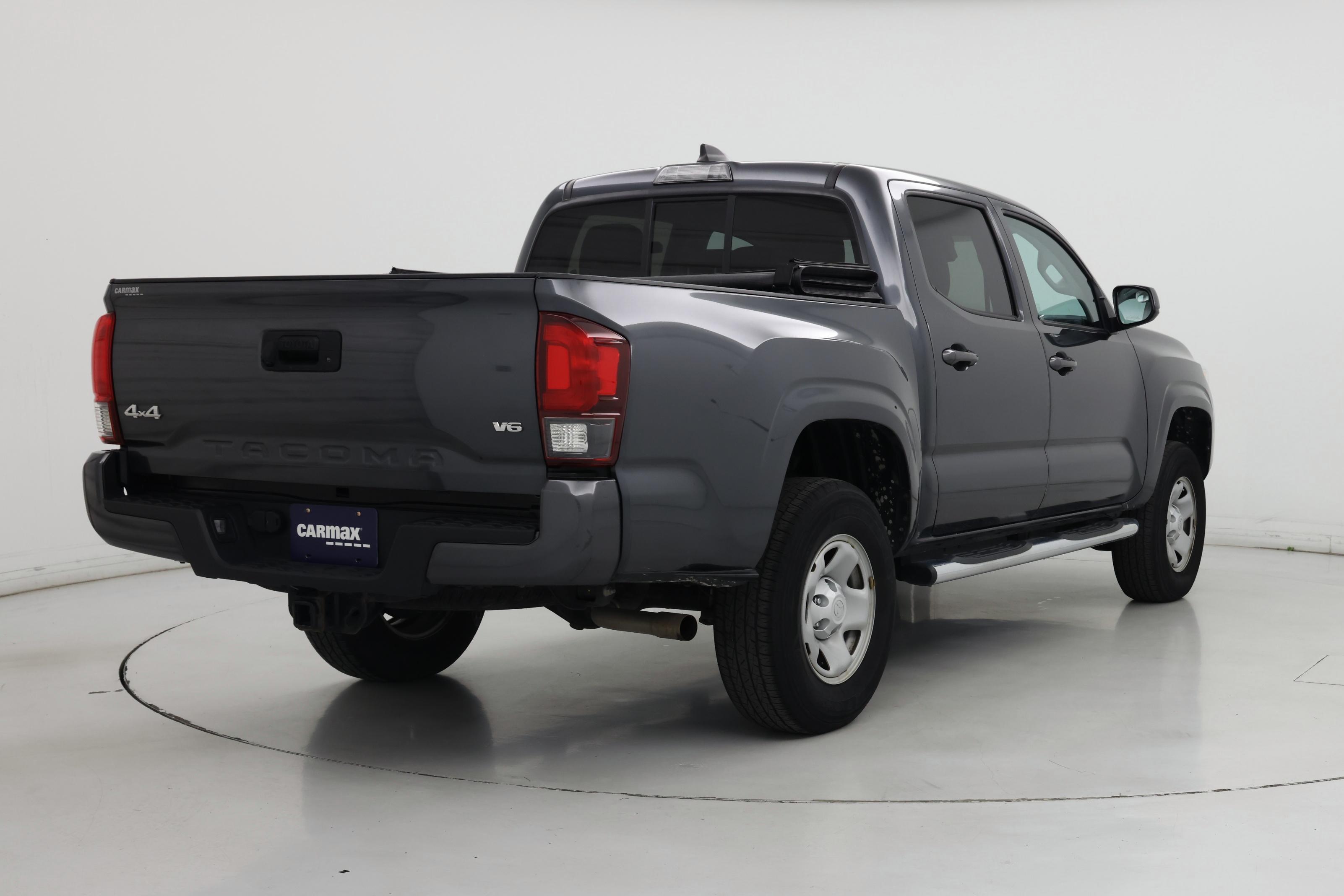 Thumbnail: 2022 Toyota Tacoma - 8