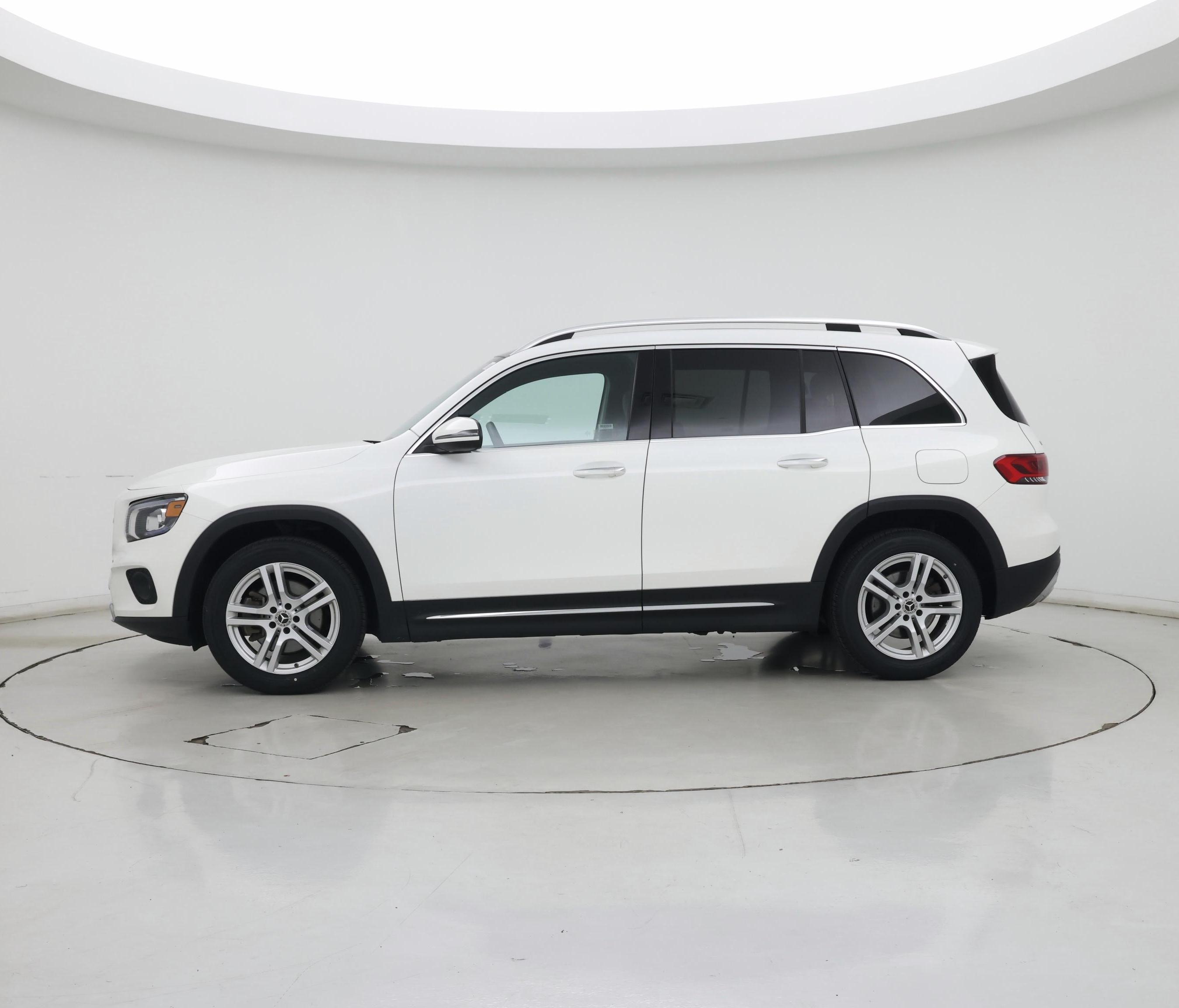 Thumbnail: 2023 Mercedes-Benz GLB - 3