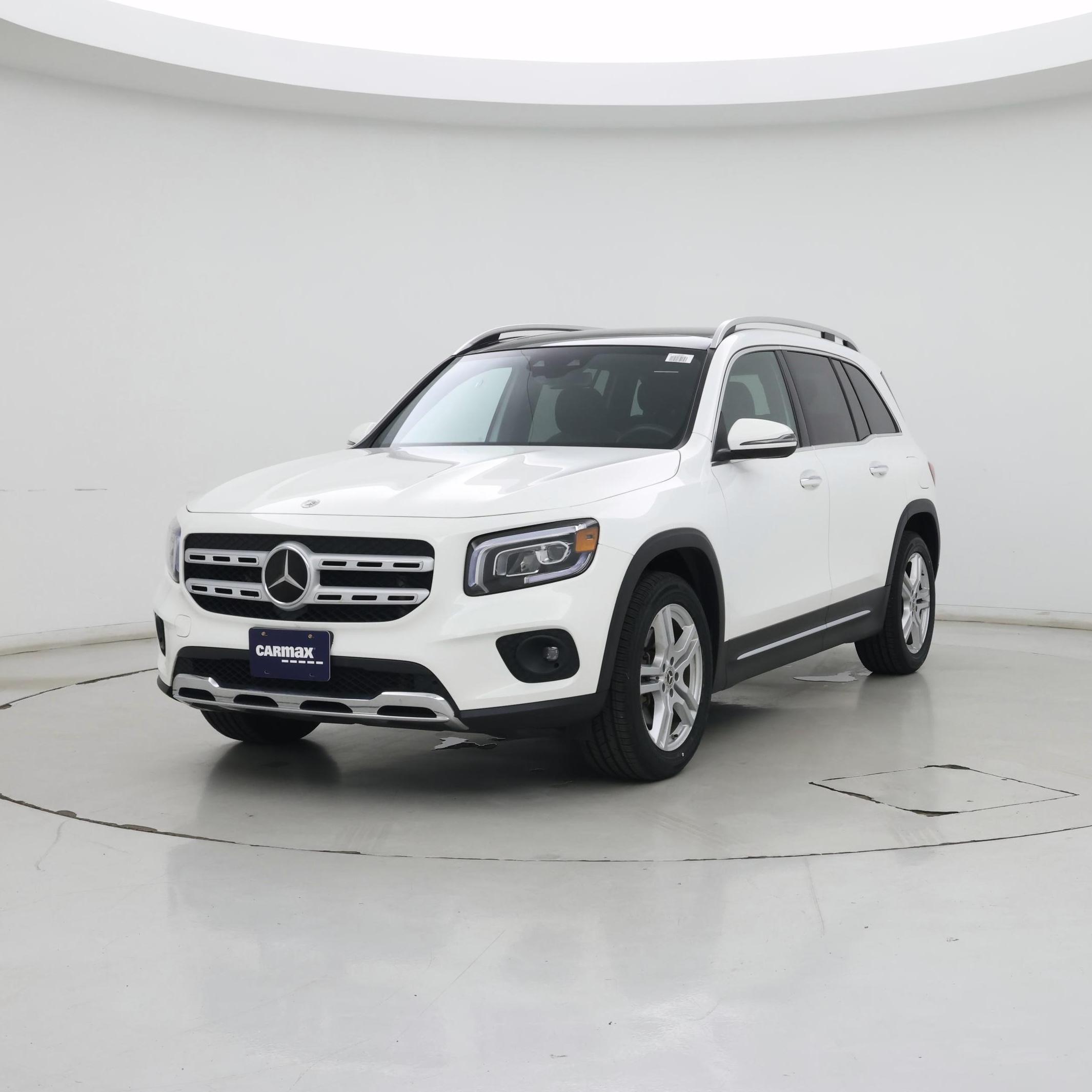 Thumbnail: 2023 Mercedes-Benz GLB - 4