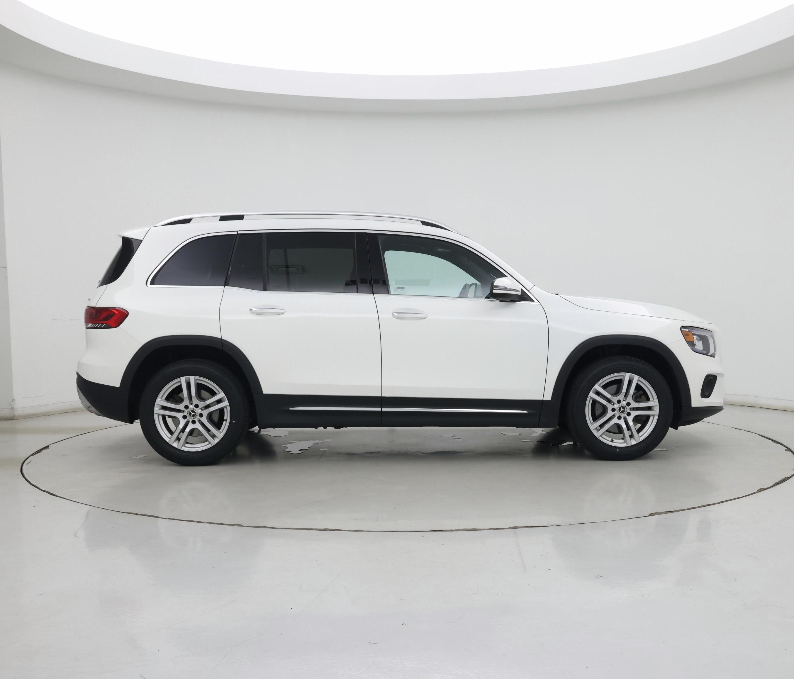 Thumbnail: 2023 Mercedes-Benz GLB - 7