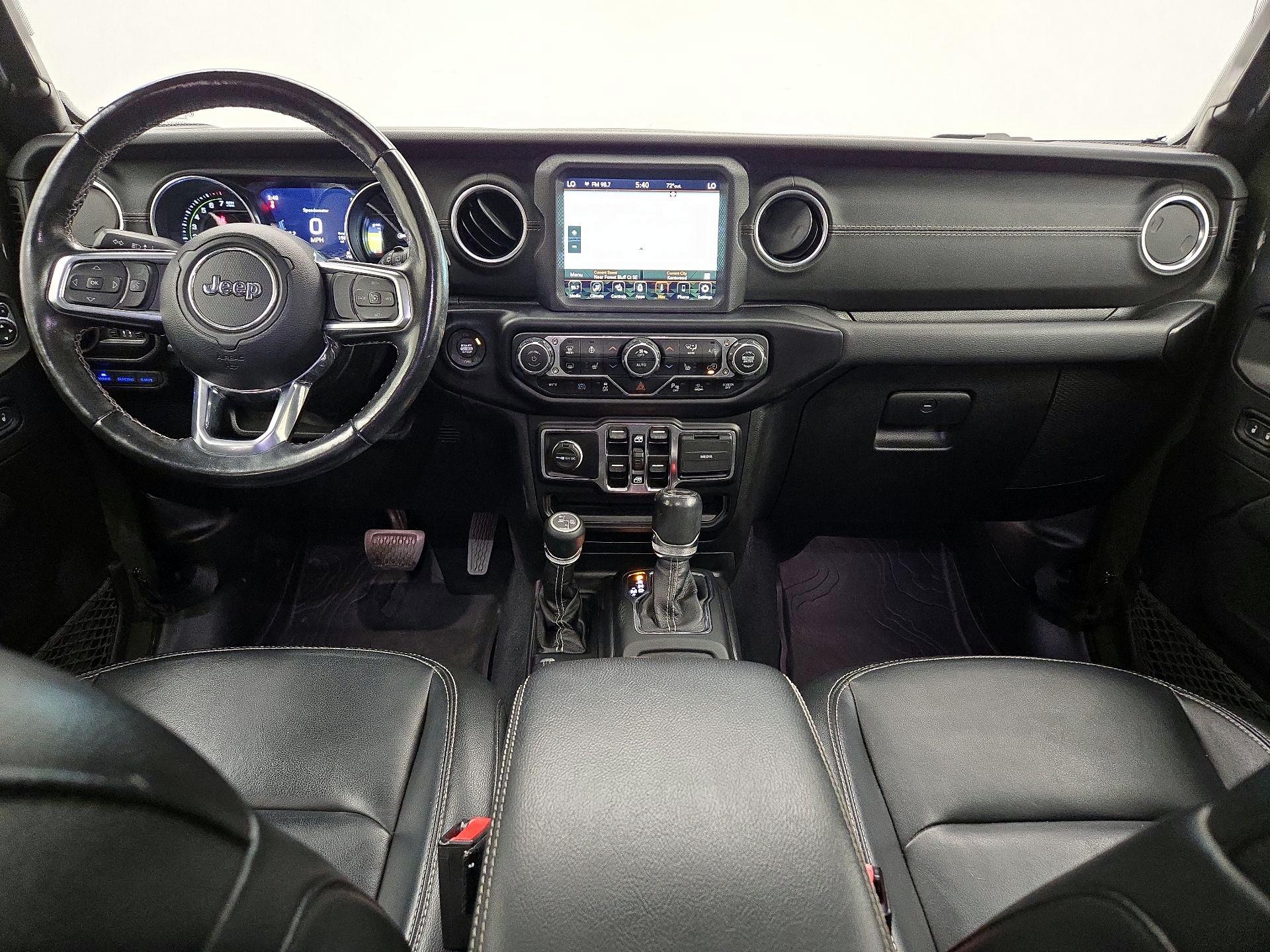 Thumbnail: 2021 Jeep Wrangler - 9