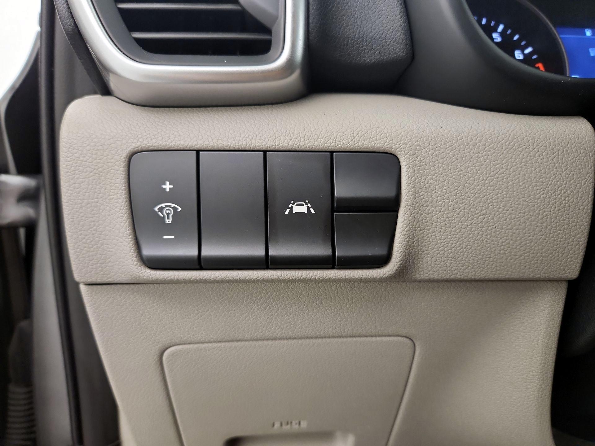 Thumbnail: 2020 Kia Sportage - 13