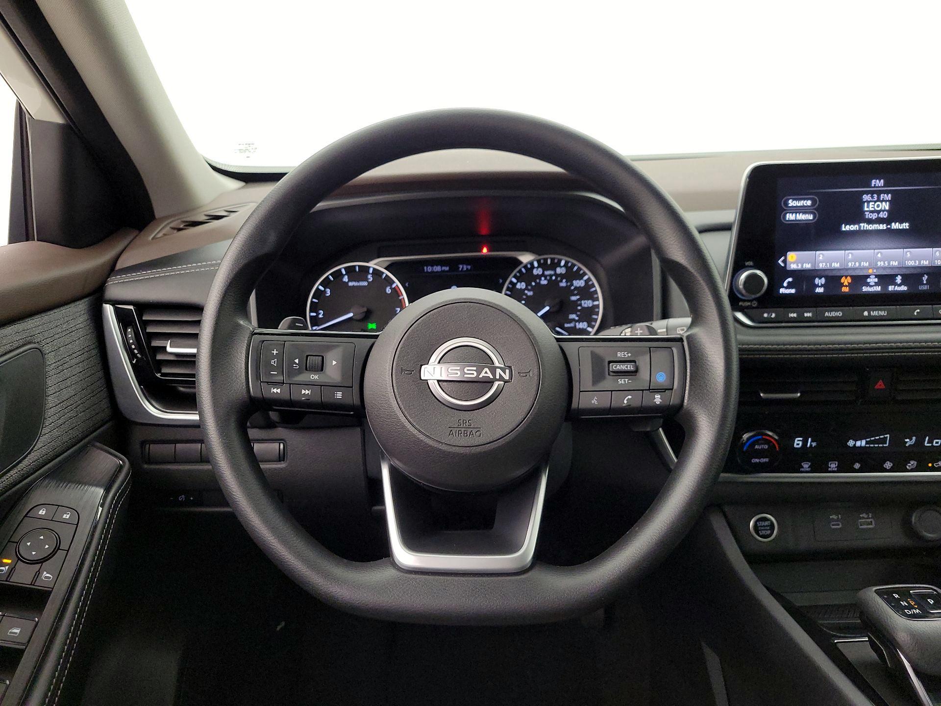 Thumbnail: 2022 Nissan Rogue - 10