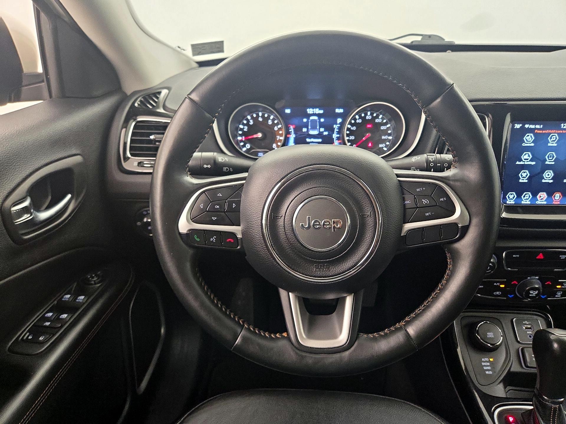 Thumbnail: 2019 Jeep Compass - 10