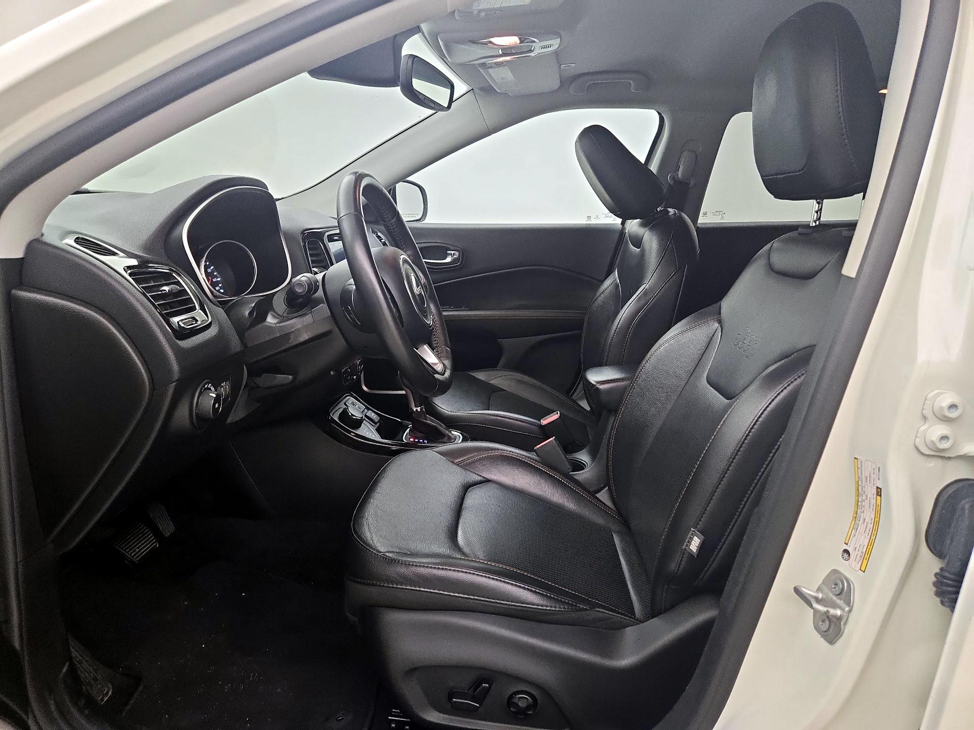 Thumbnail: 2019 Jeep Compass - 11