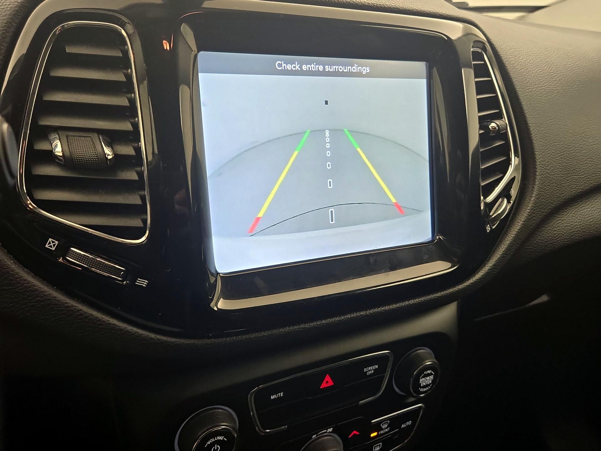 Thumbnail: 2019 Jeep Compass - 14