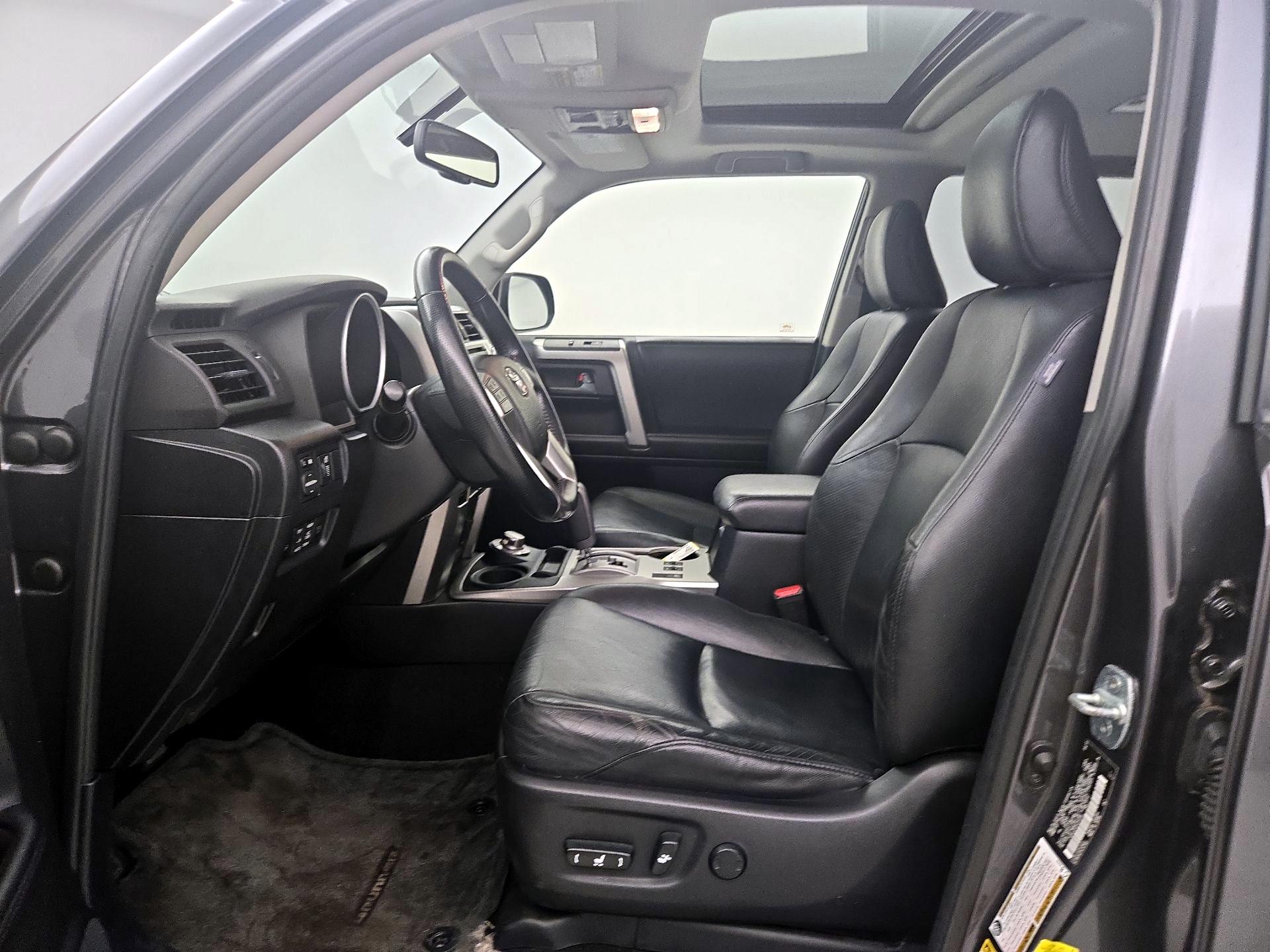 Thumbnail: 2013 Toyota 4Runner - 11