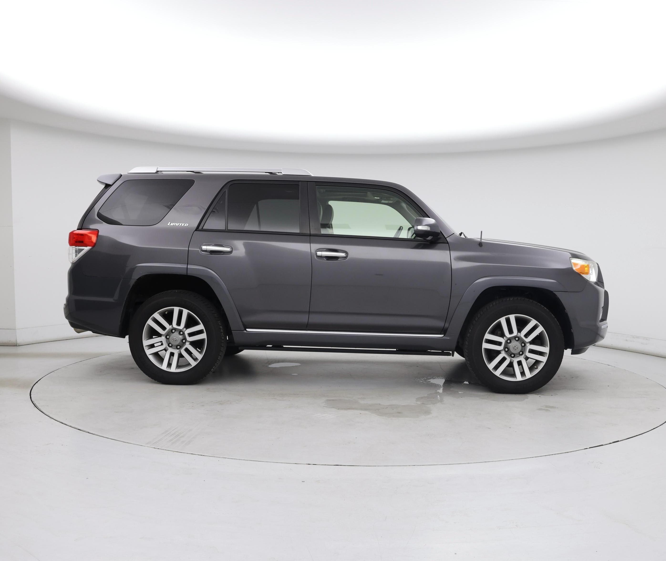 Thumbnail: 2013 Toyota 4Runner - 7