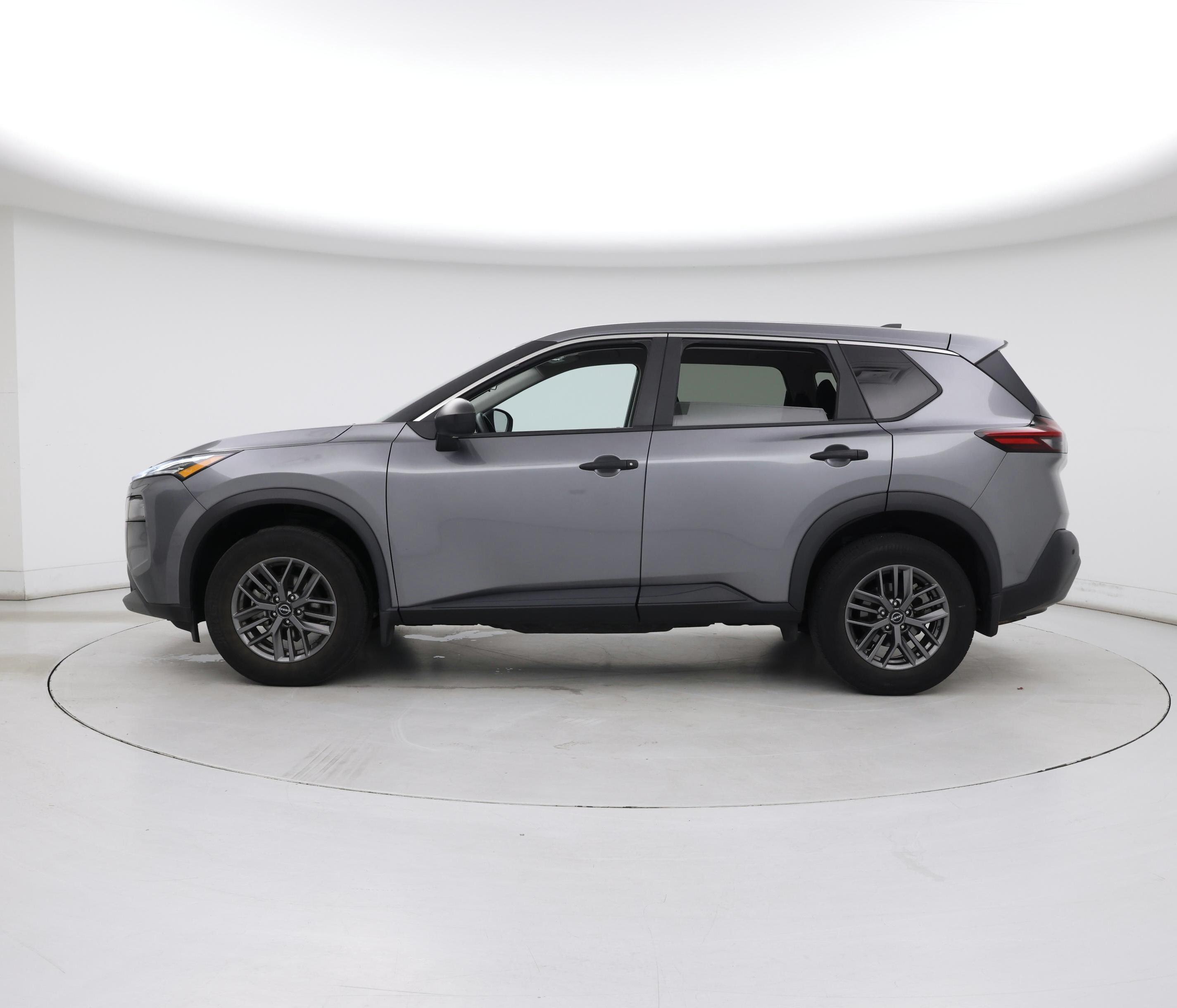 Thumbnail: 2023 Nissan Rogue - 3