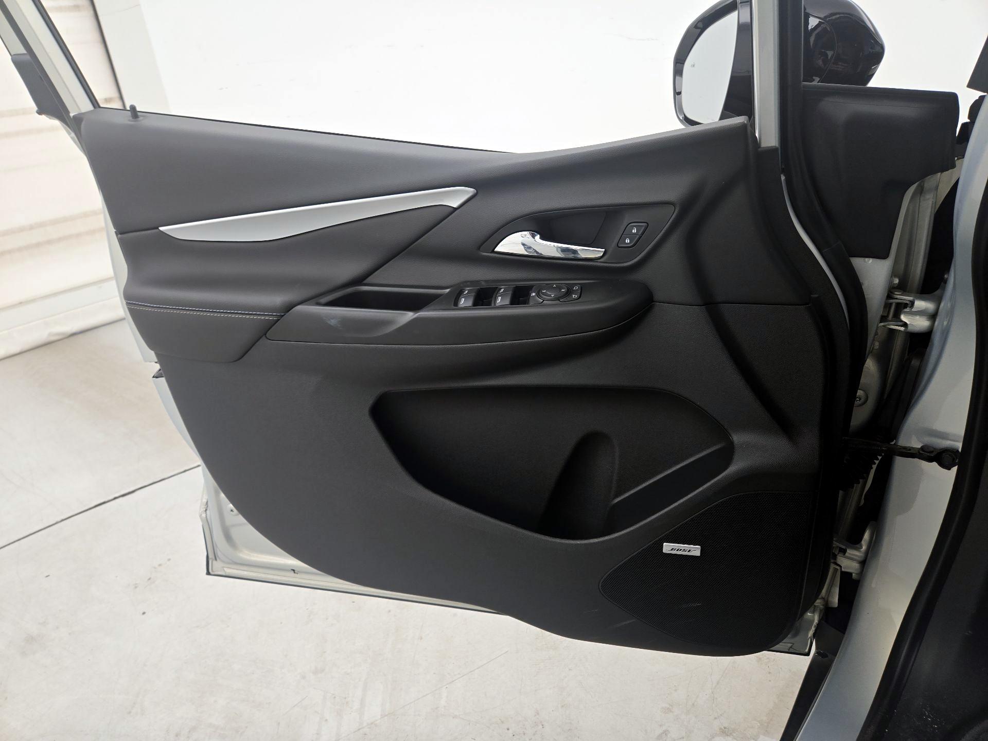 Thumbnail: 2023 Chevrolet Bolt EV - 12